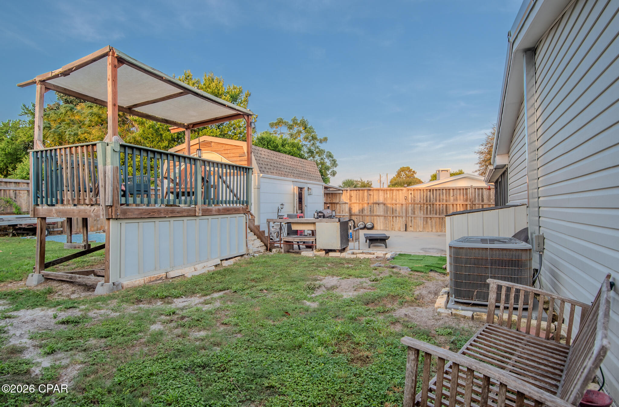 main property photo 12