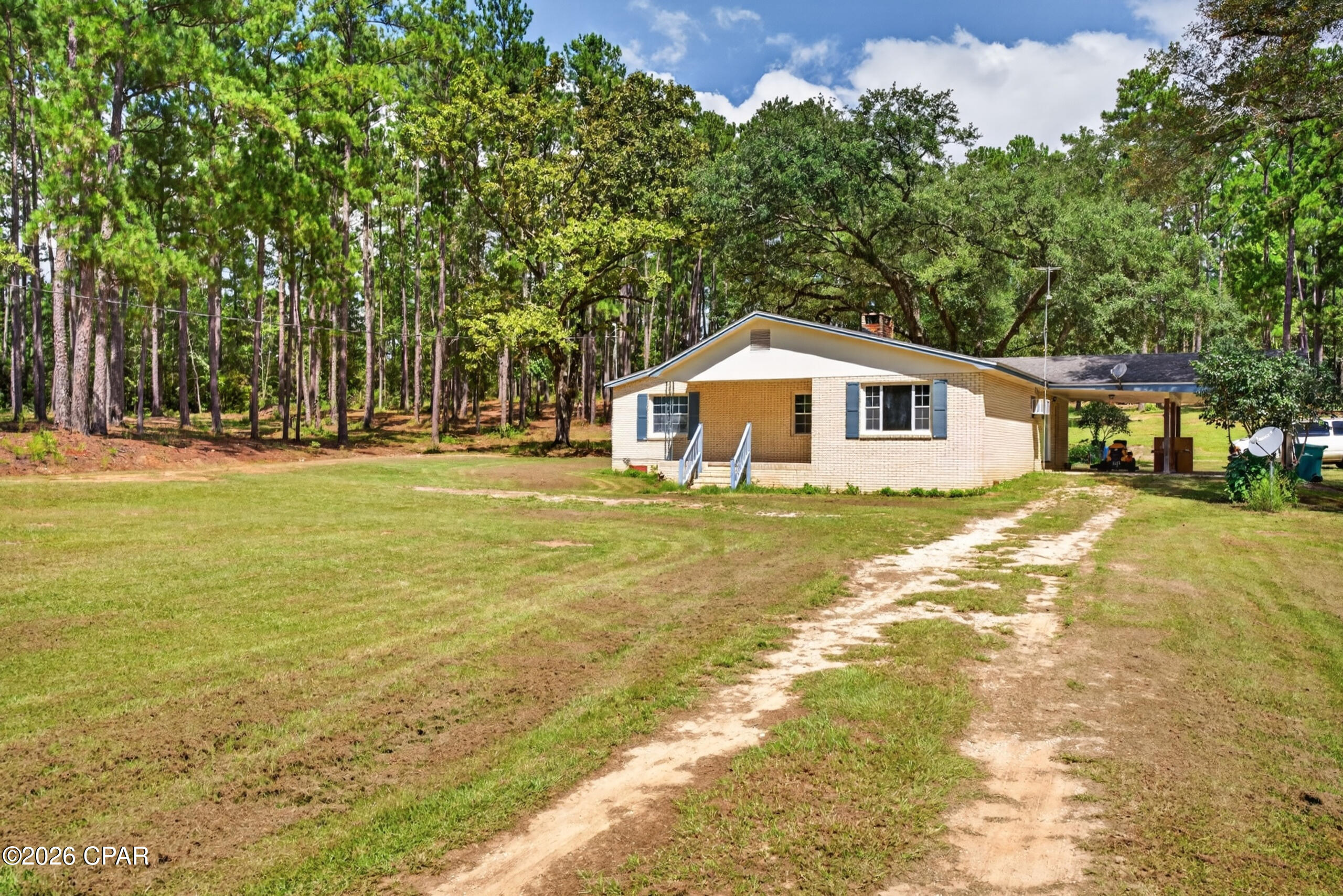 main property photo 42