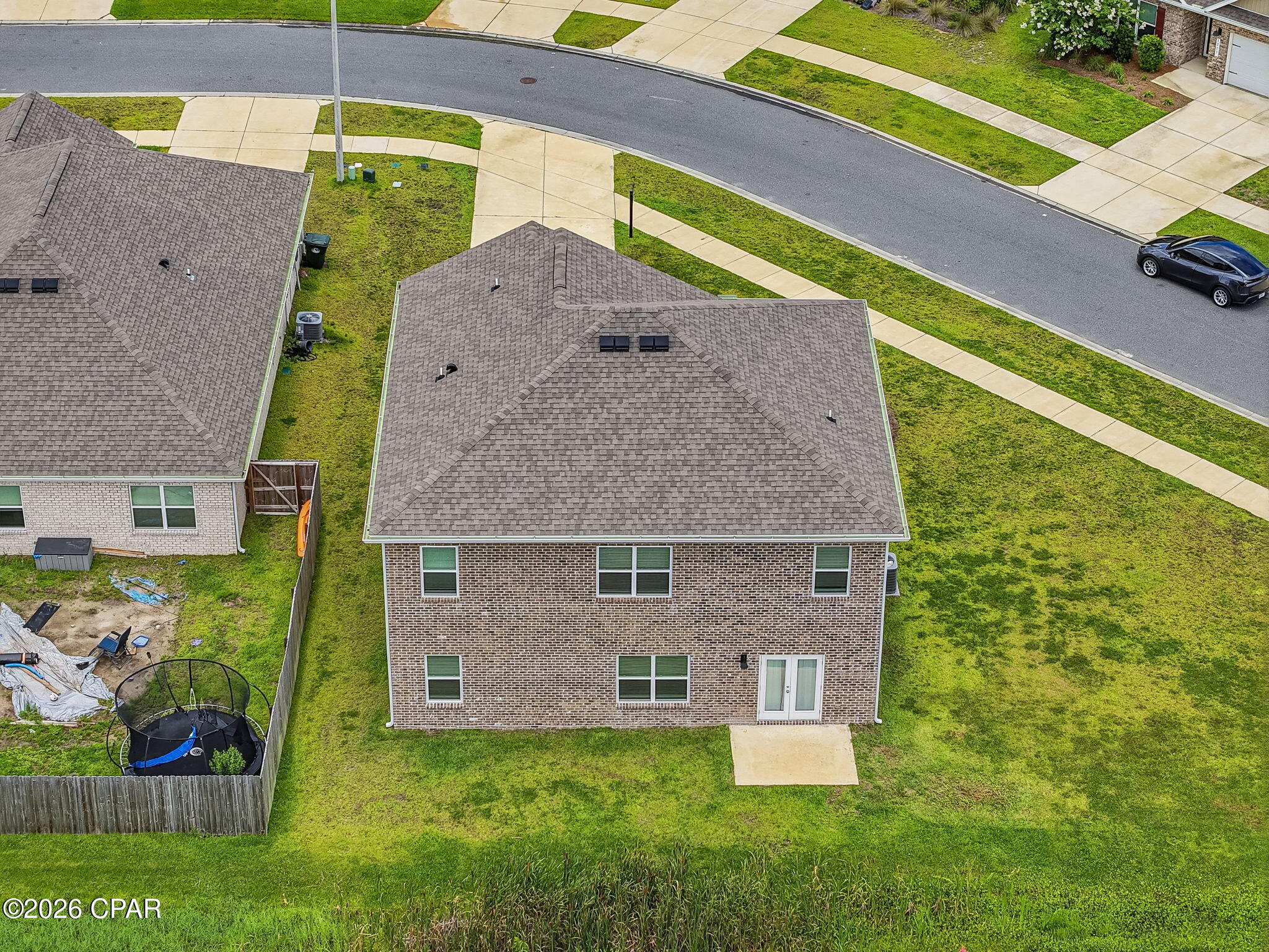 main property photo 40