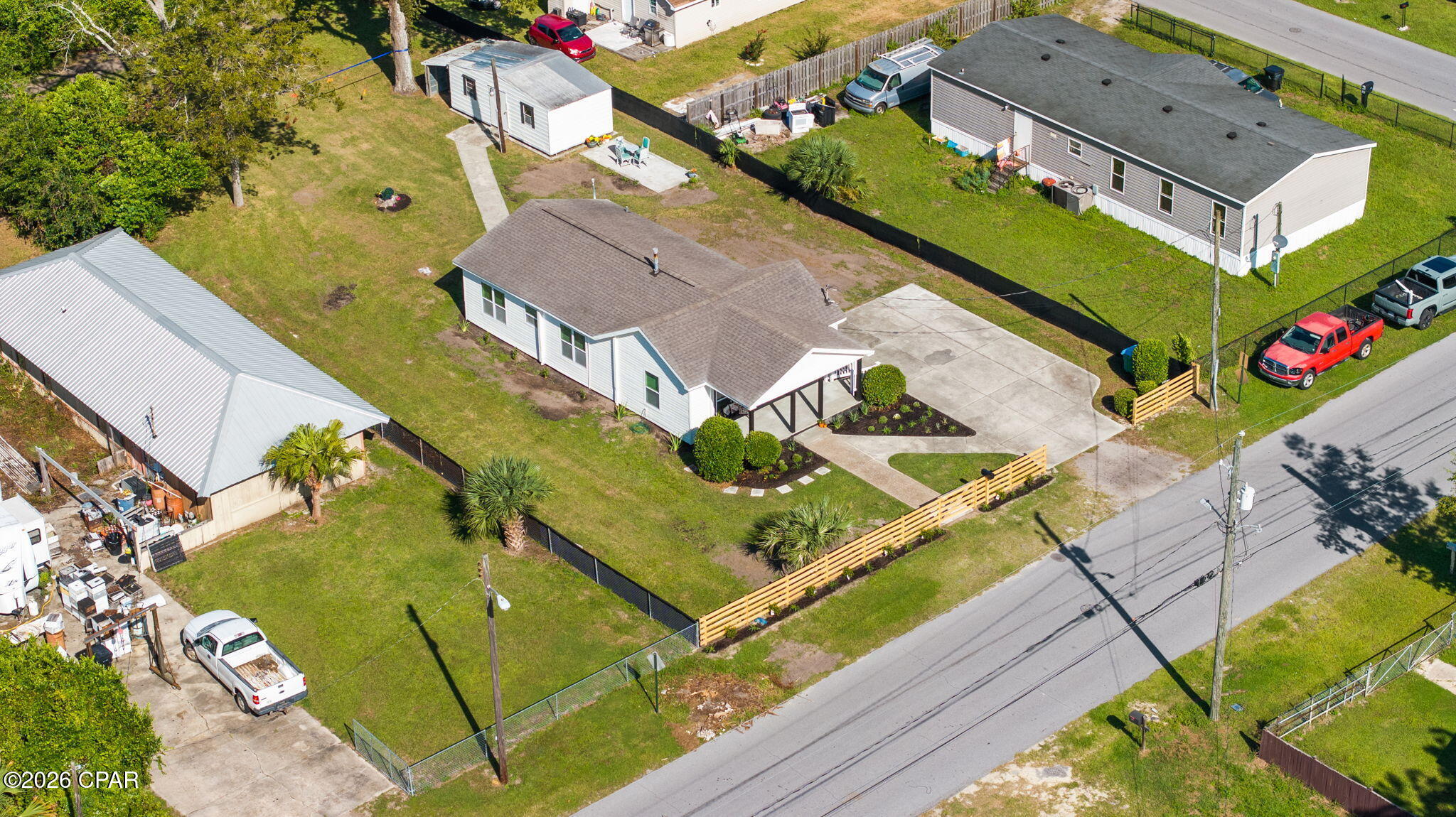 main property photo 45