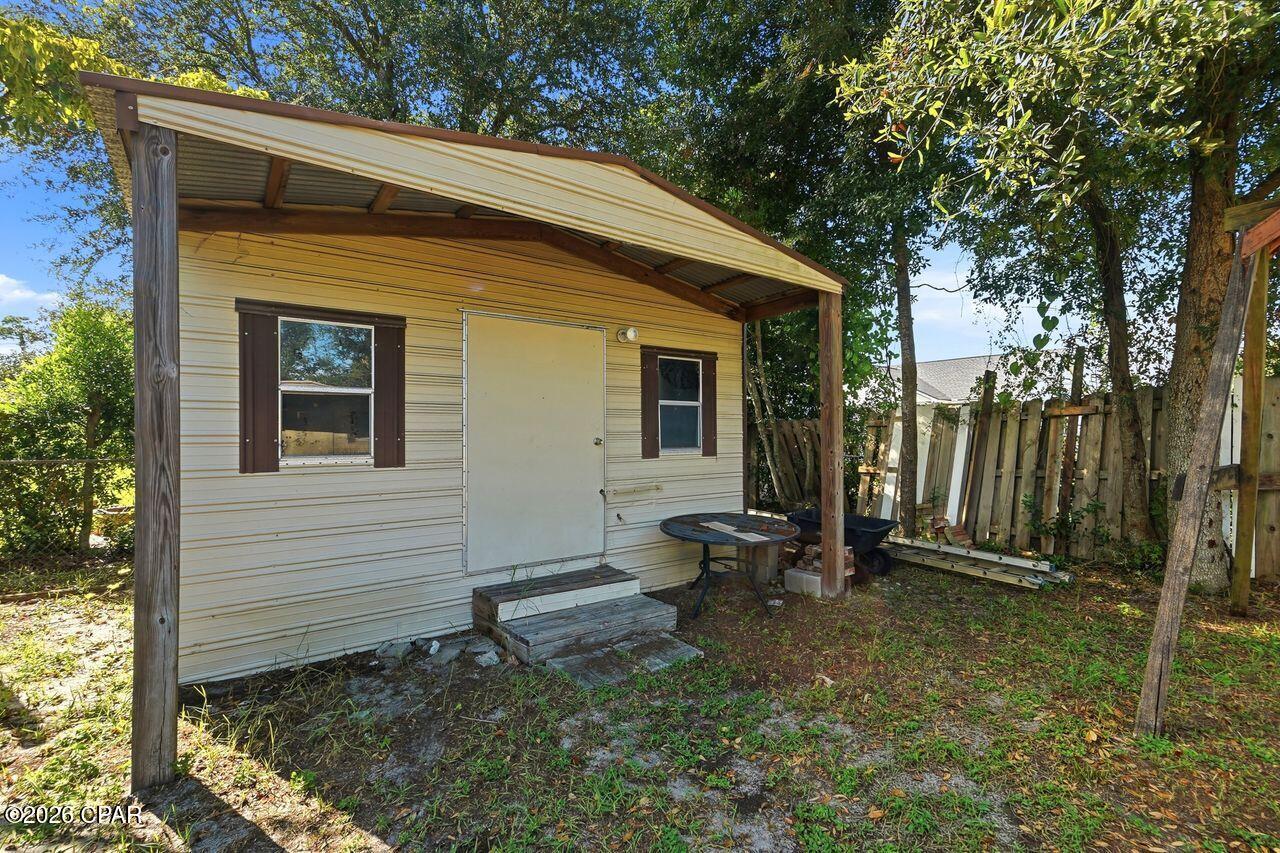 main property photo 36