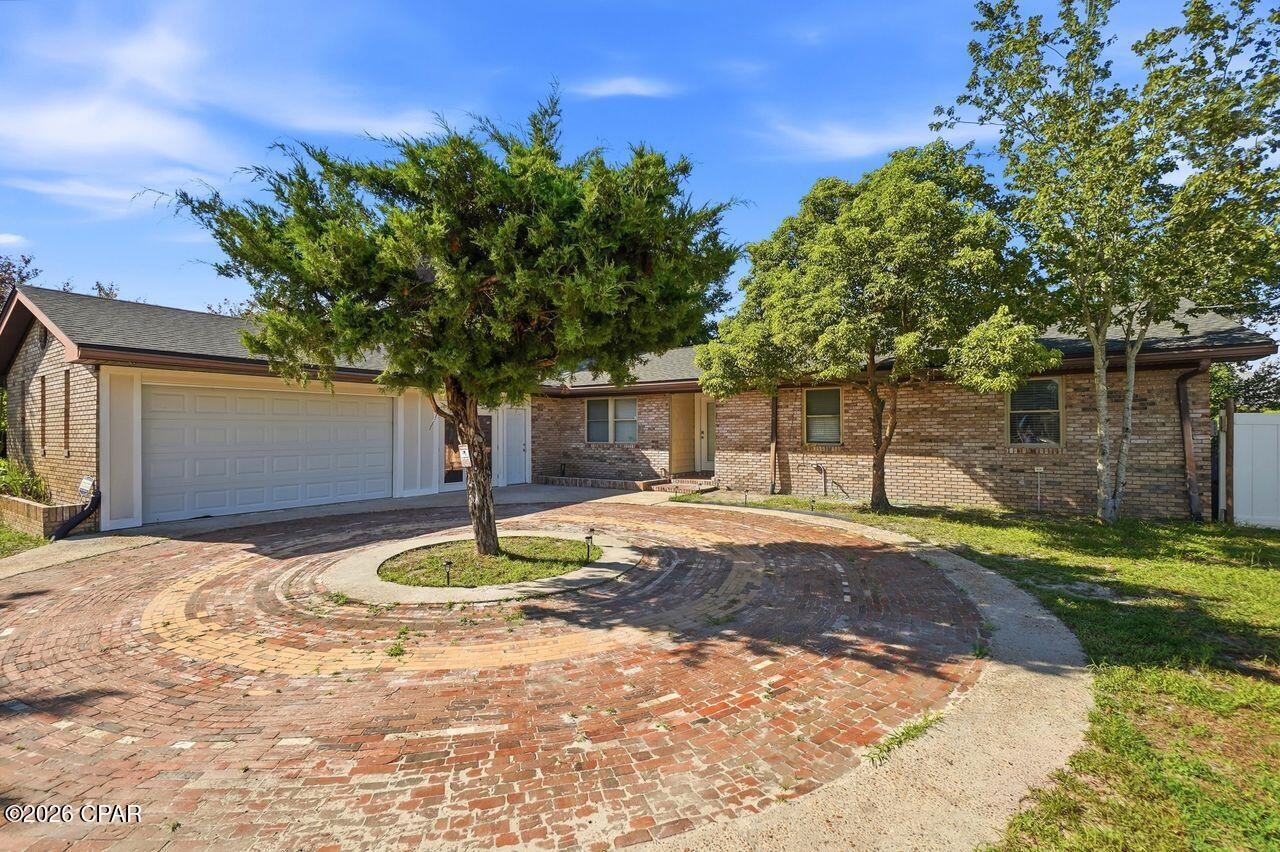 main property photo 44