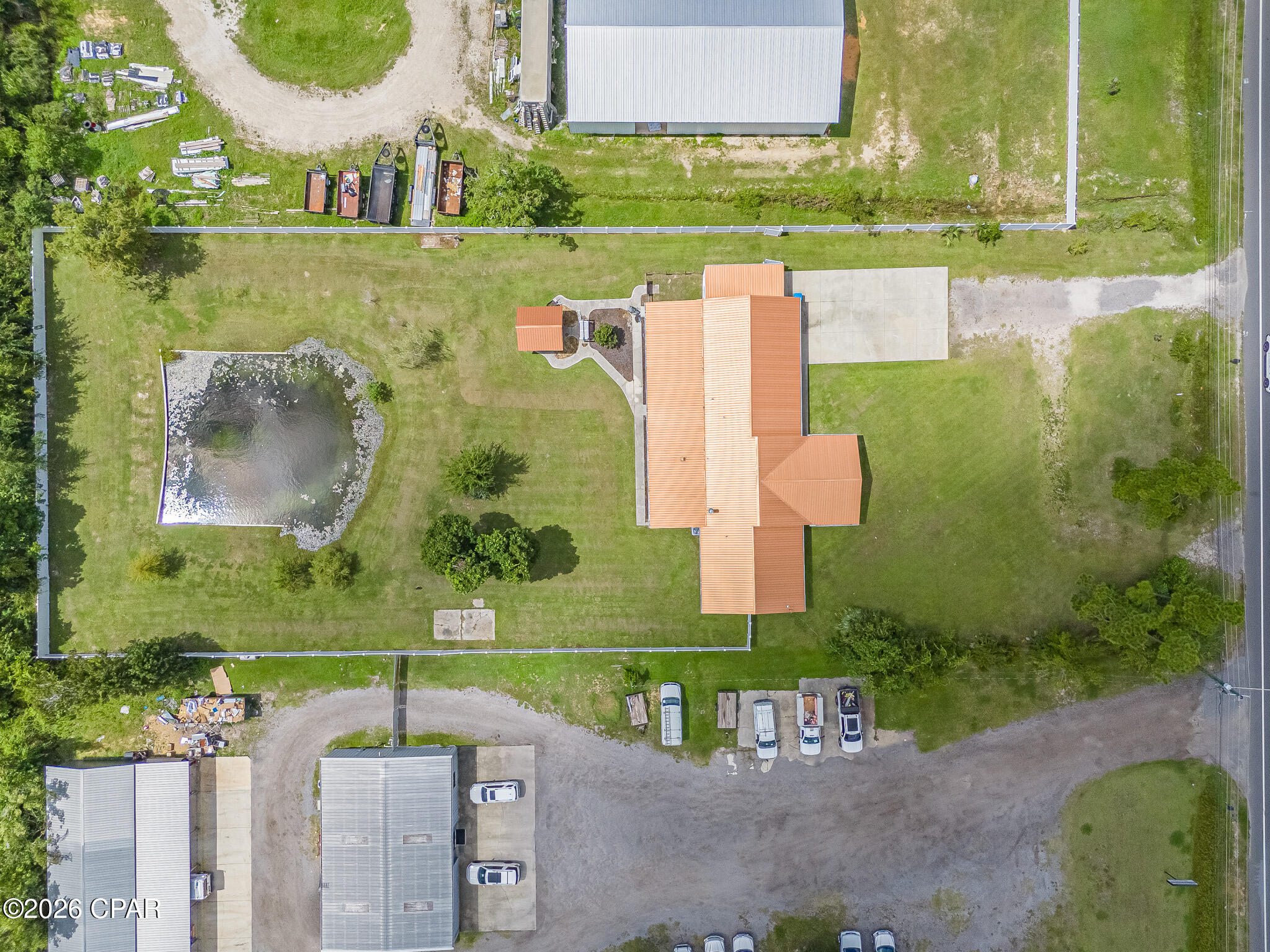 main property photo 27