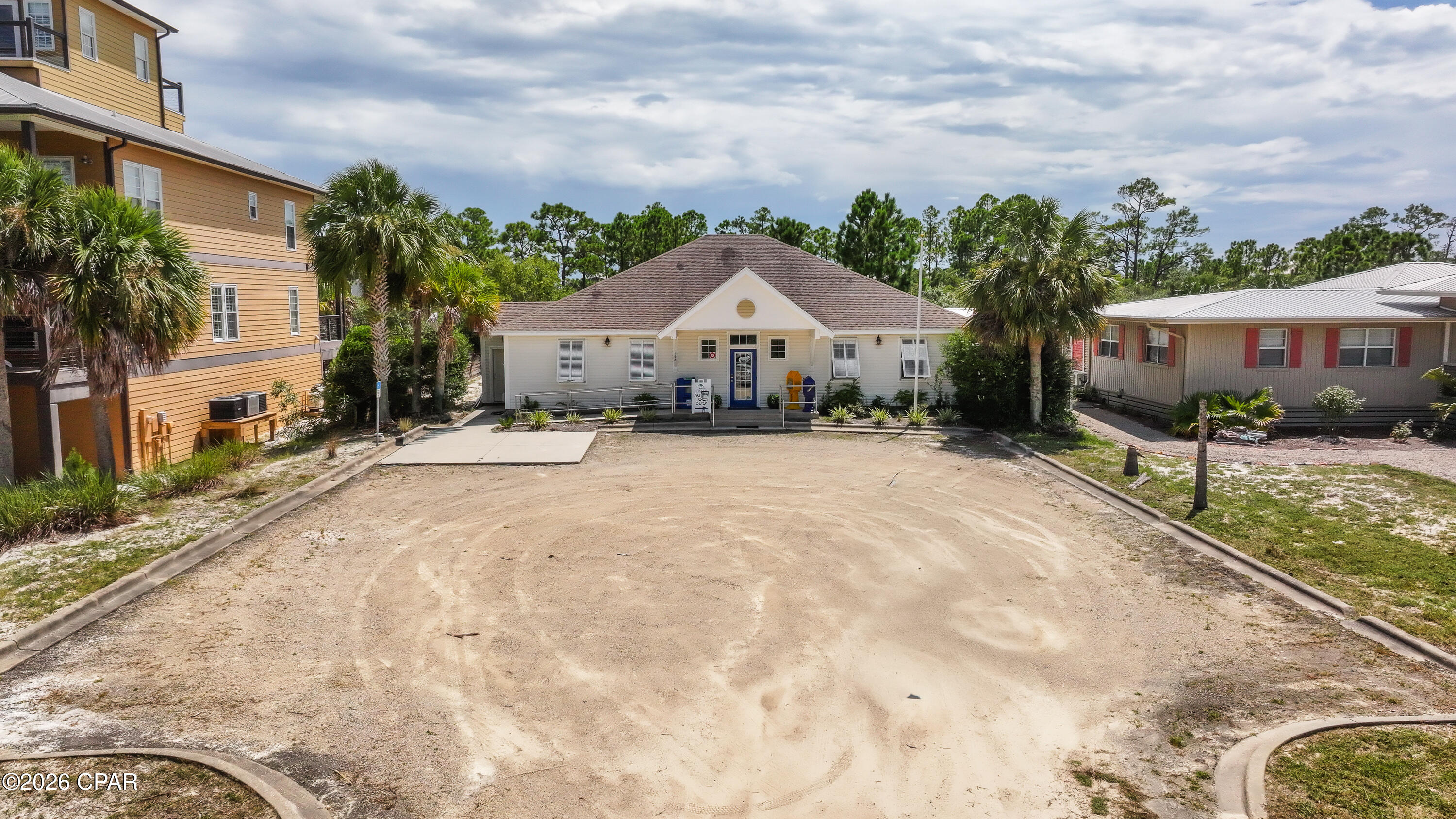 main property photo 26