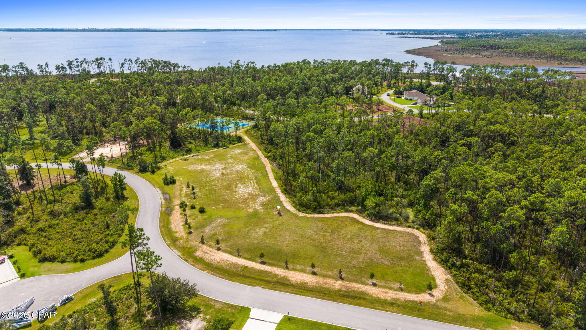 main property photo 7