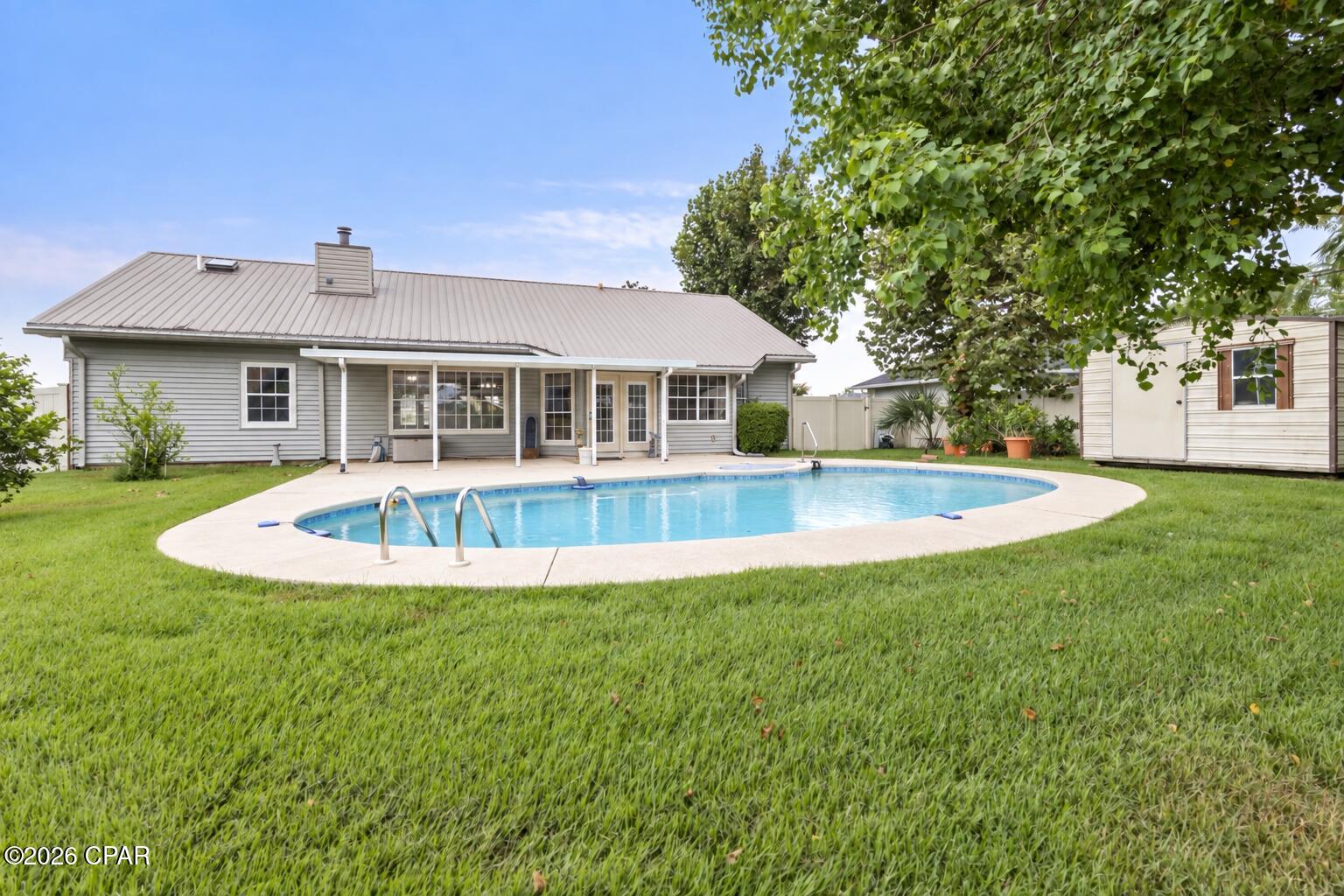 main property photo 7