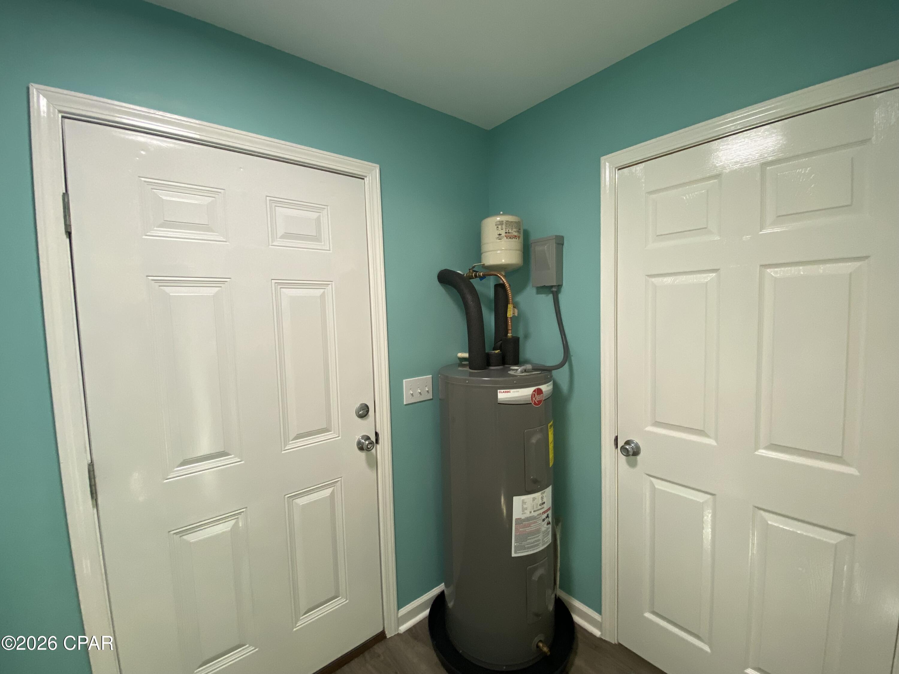 main property photo 34