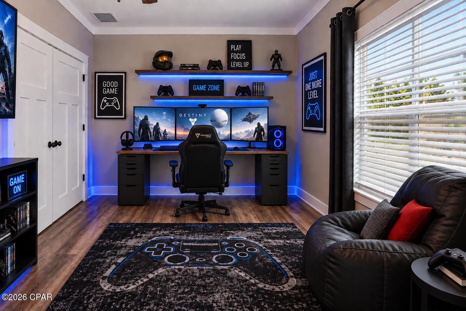main property photo 26