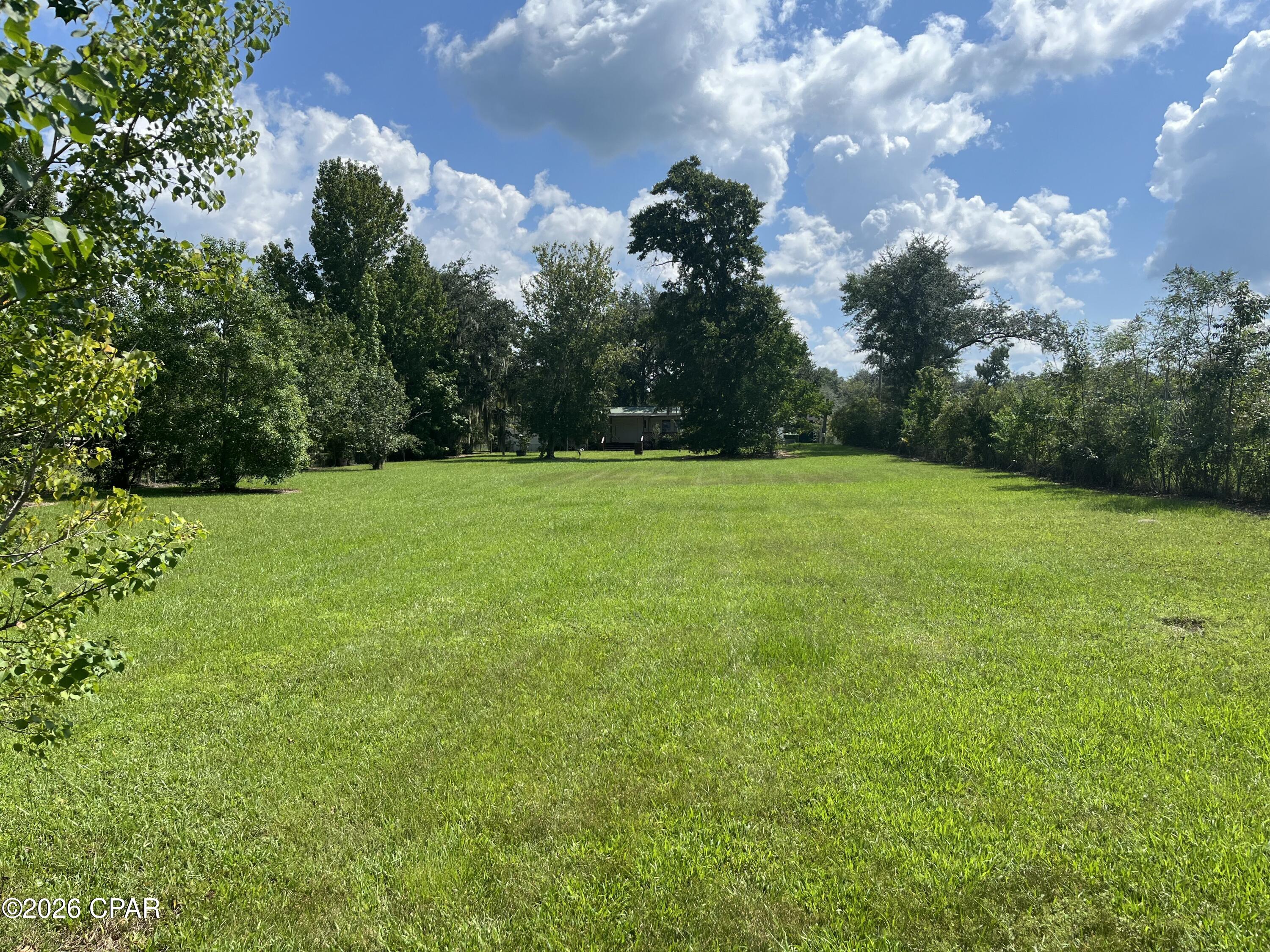 main property photo 12