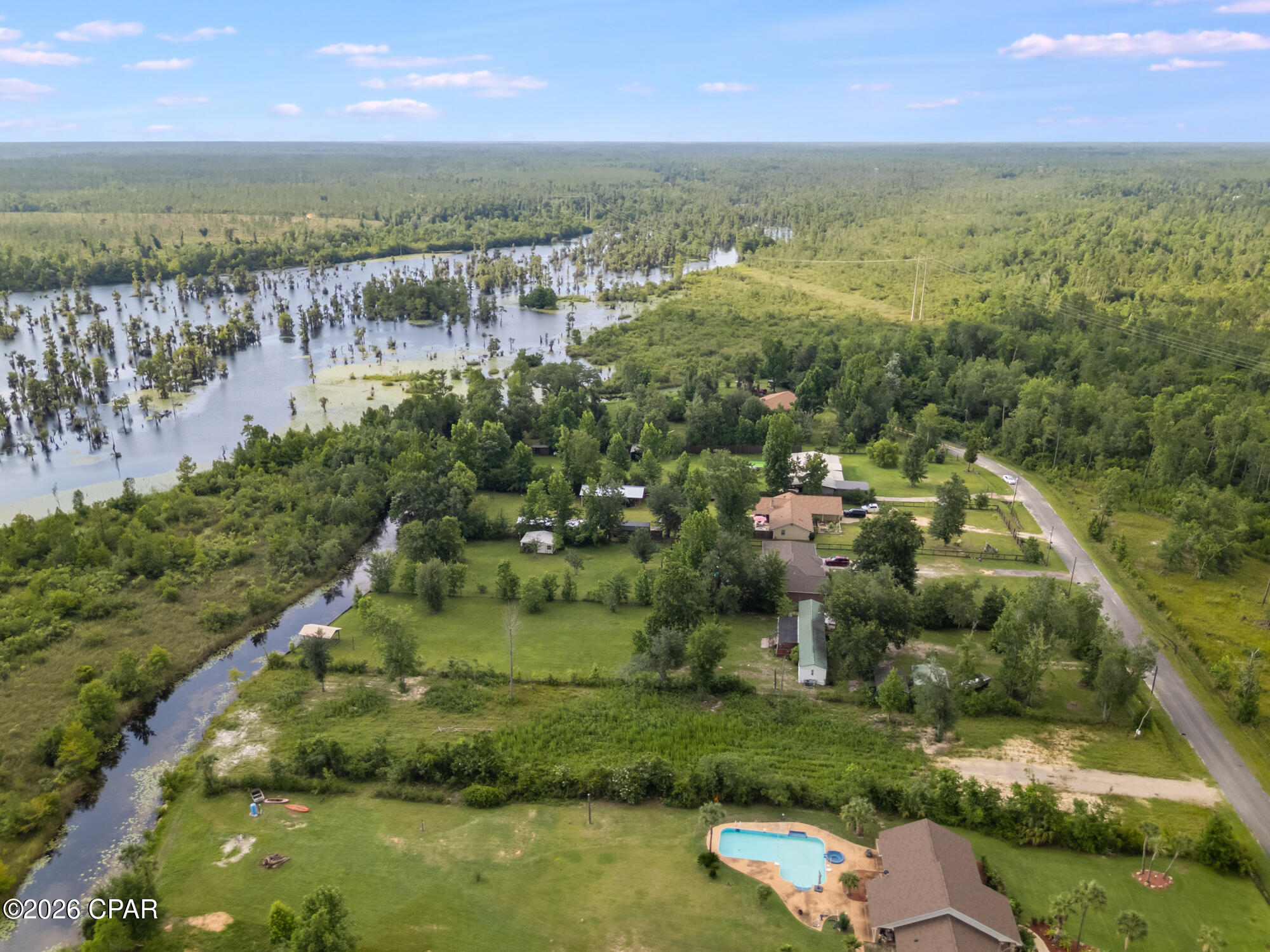 main property photo 16