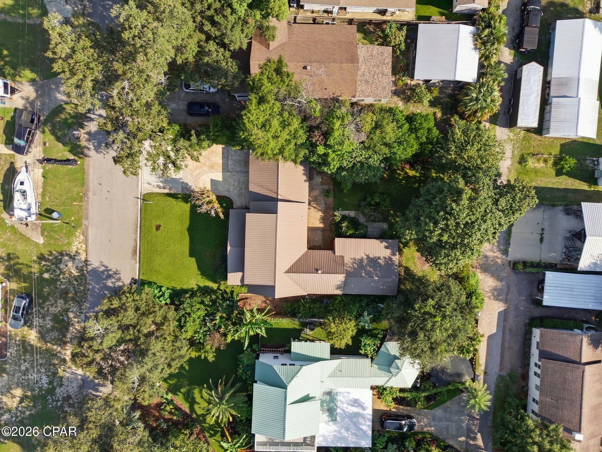 main property photo 17