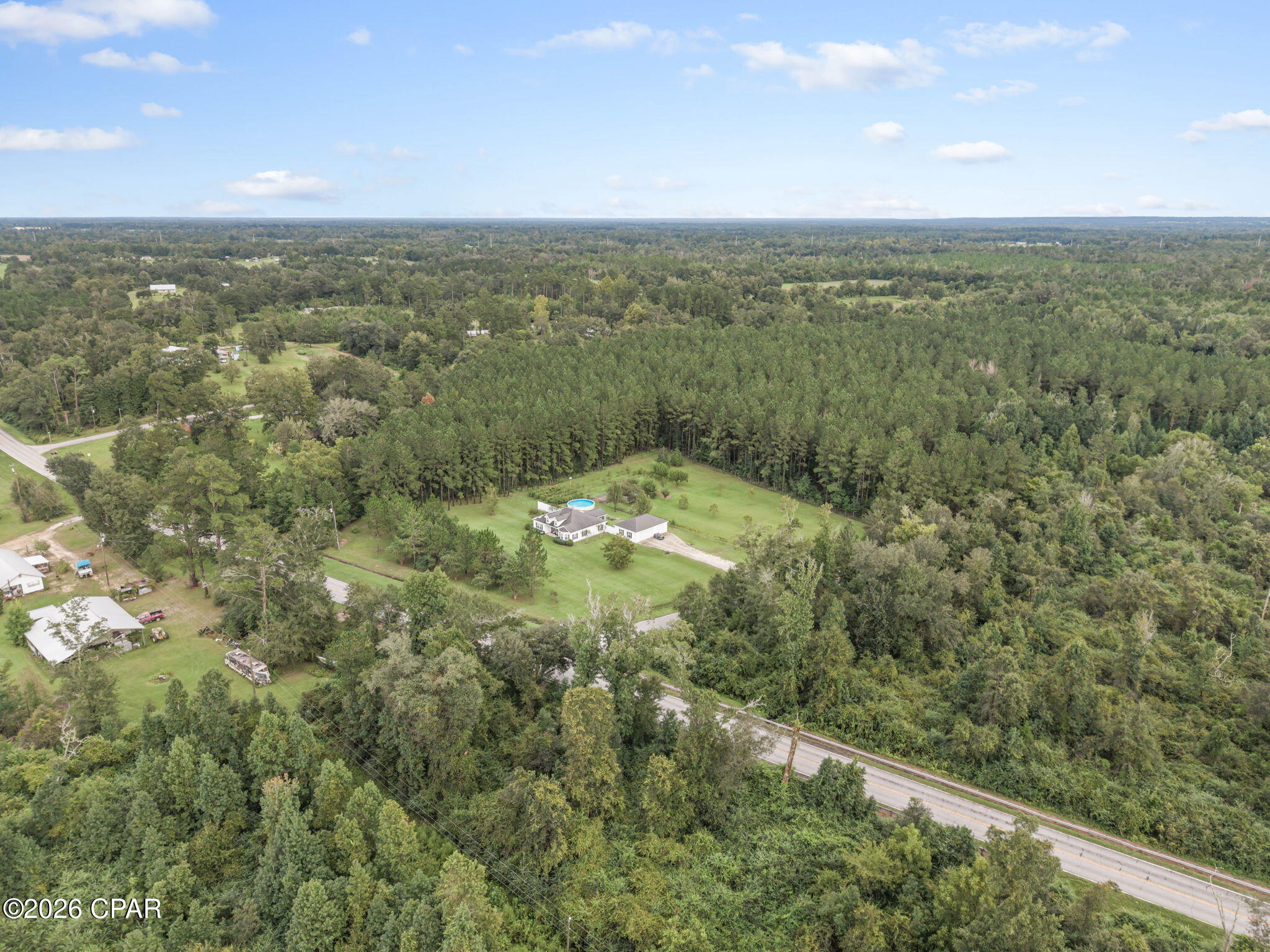 main property photo 30