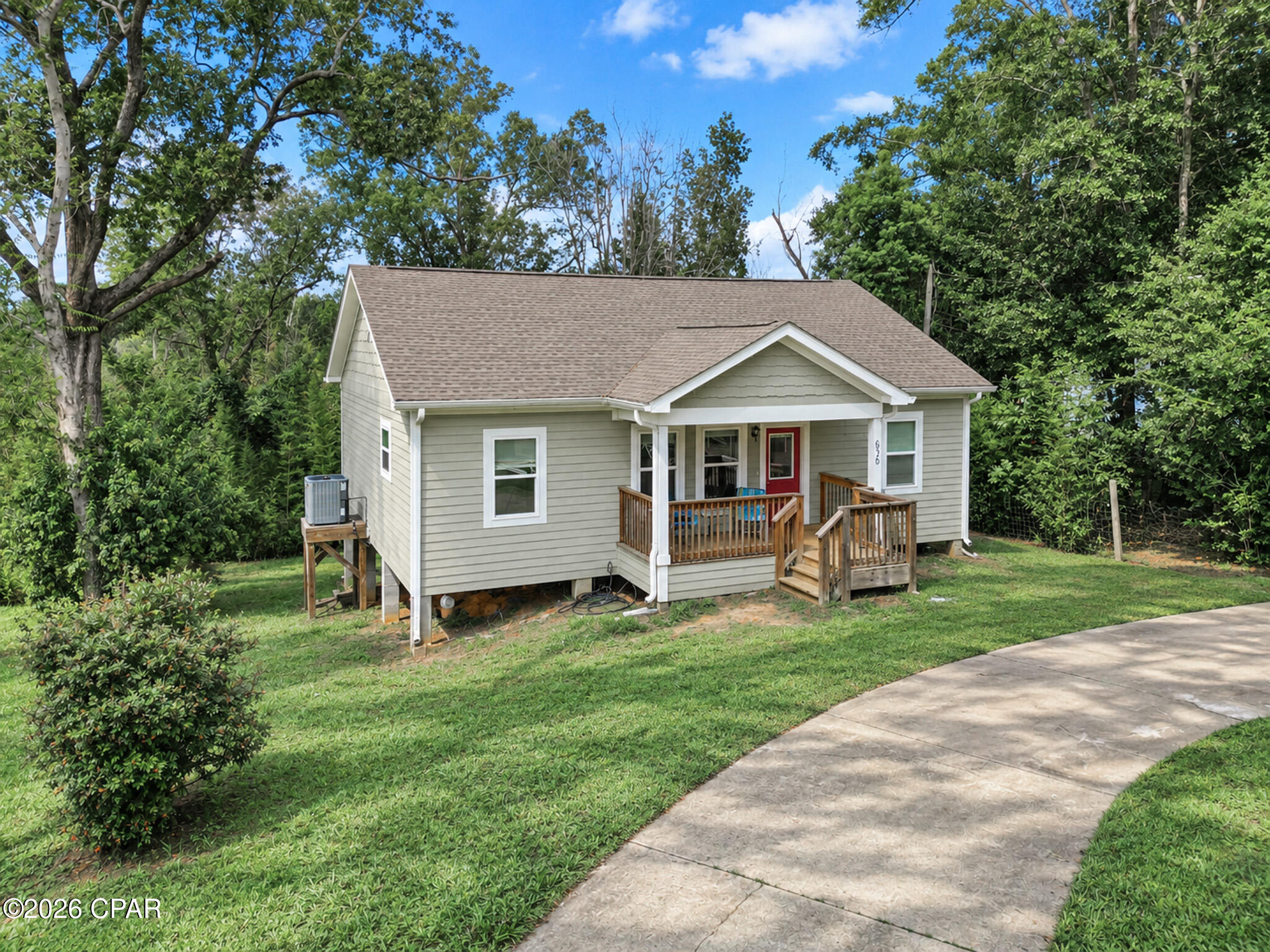 main property photo 2