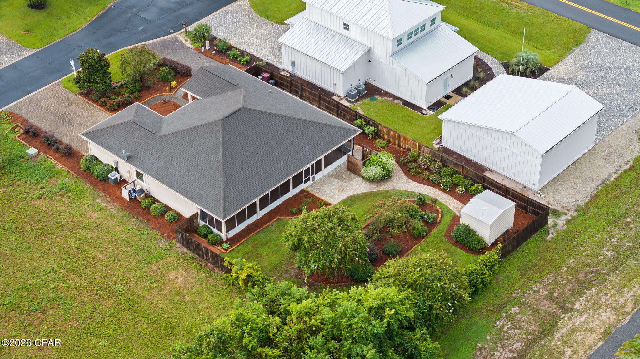 main property photo 50