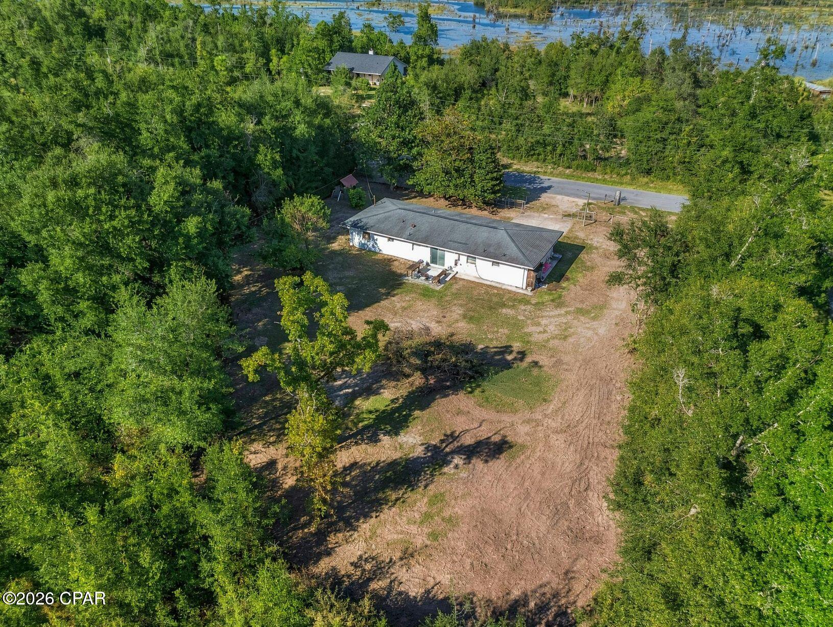 main property photo 17