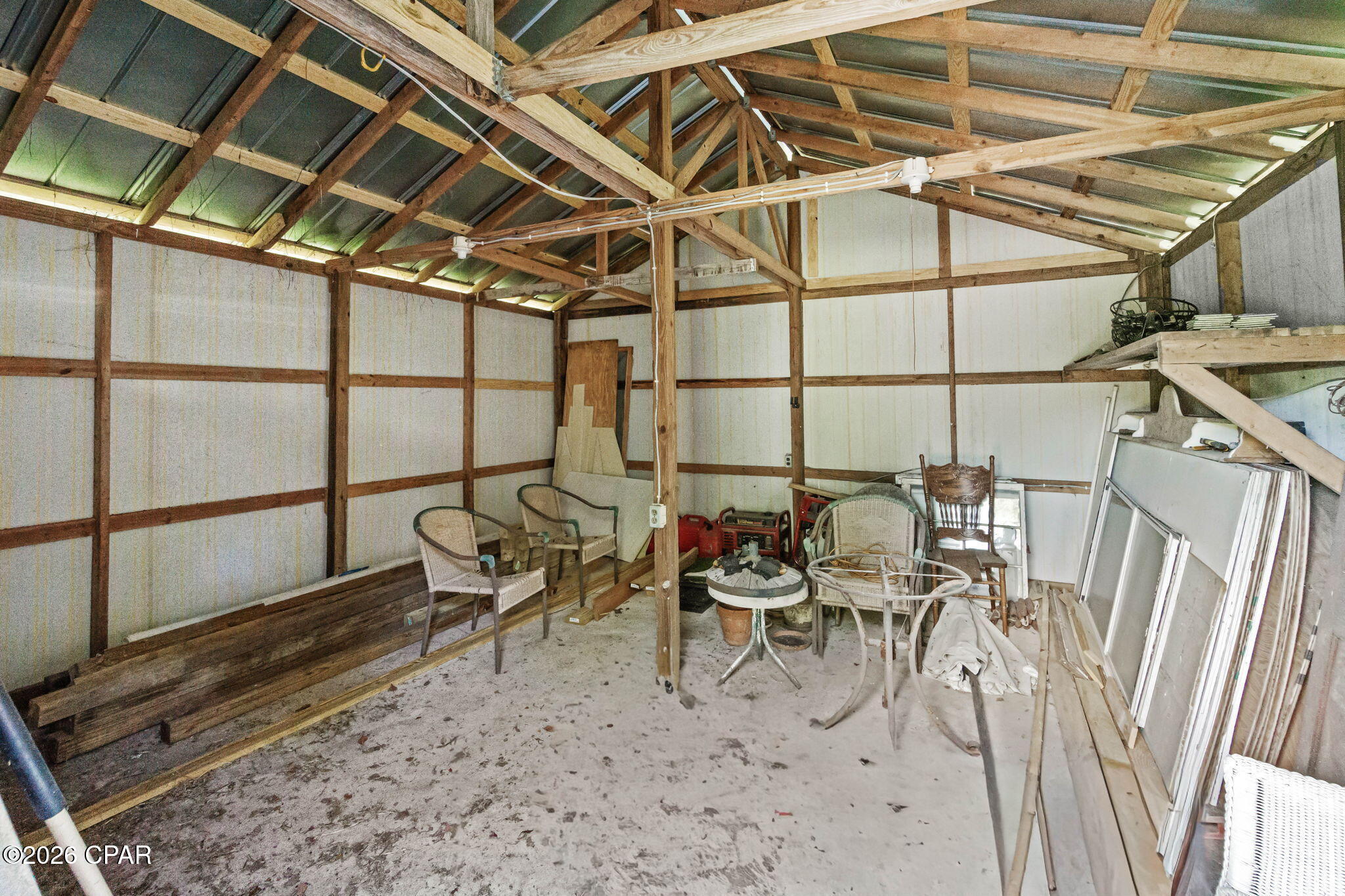 main property photo 10