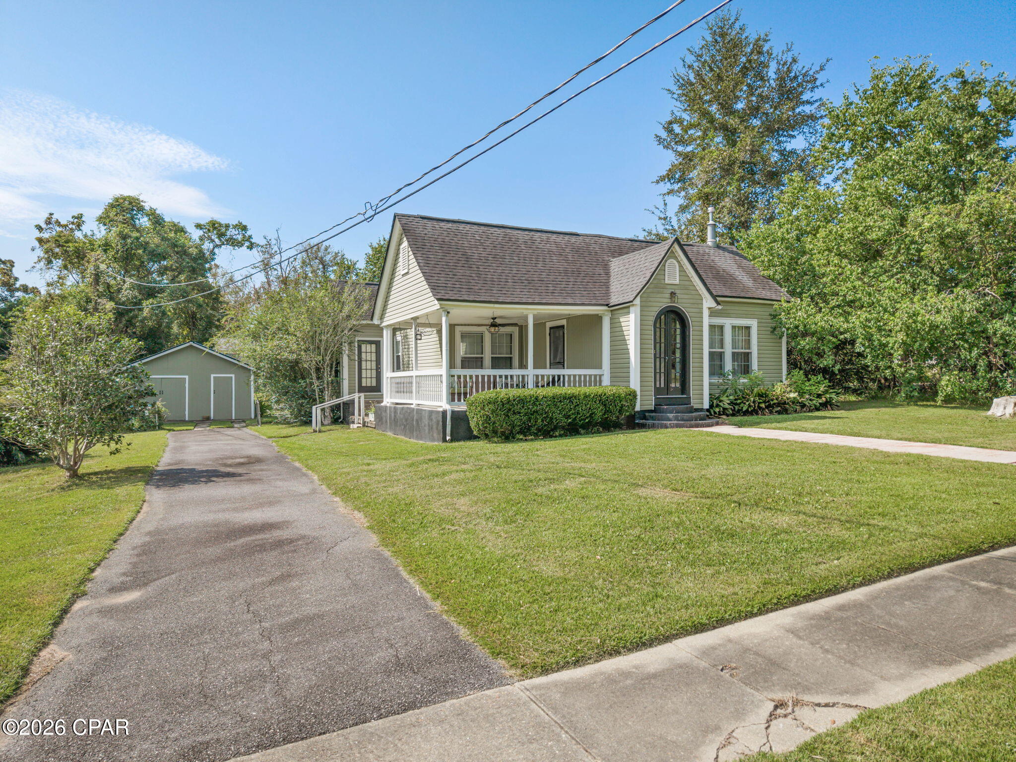 main property photo 24