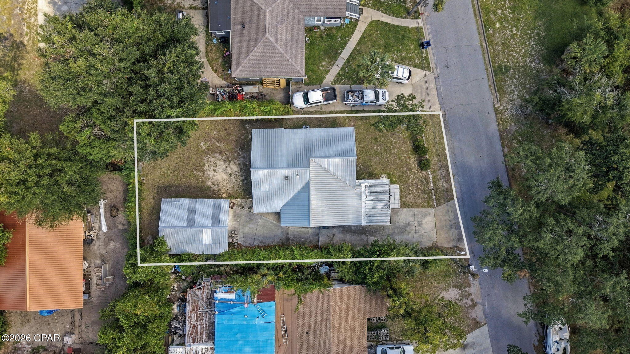 main property photo 25