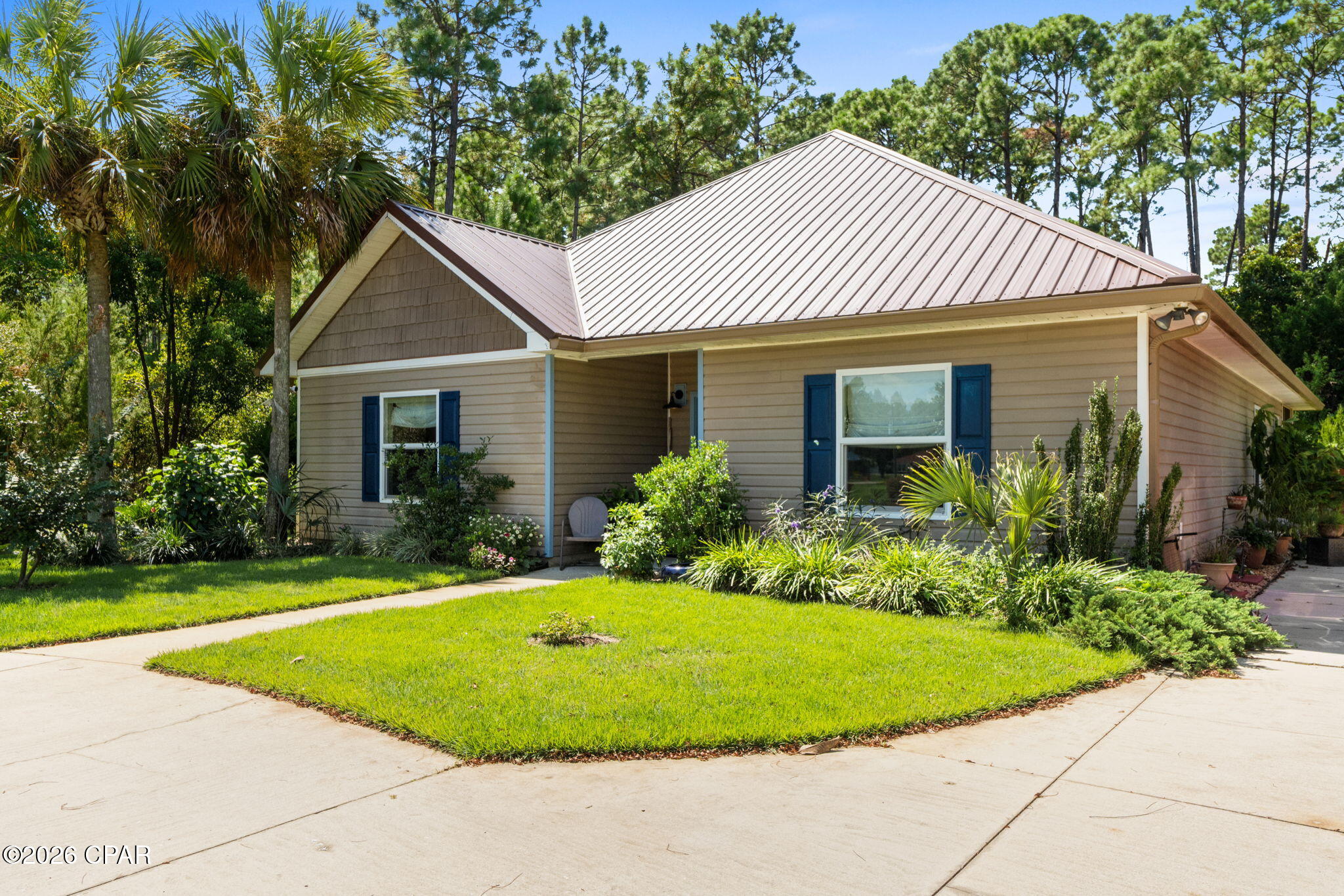 main property photo 0