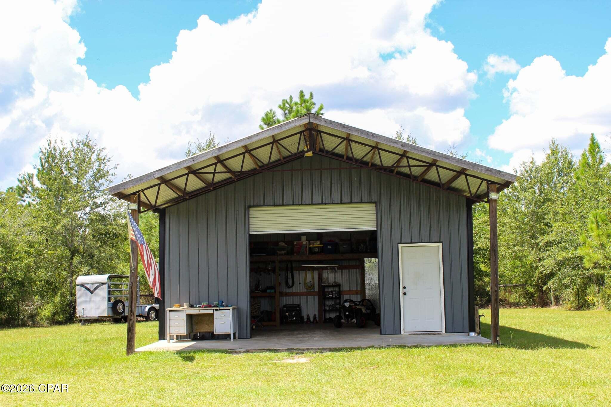 main property photo 39
