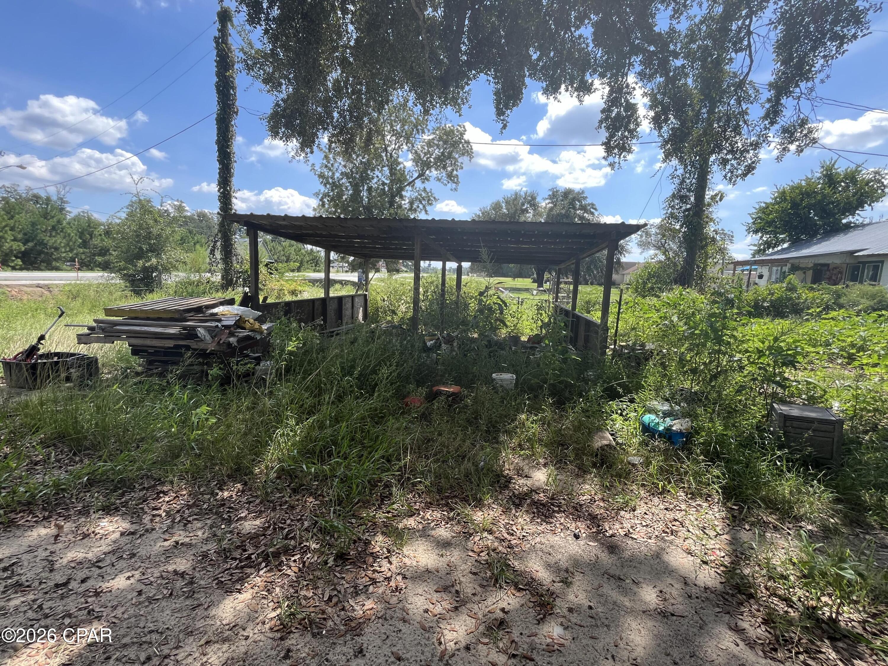 main property photo 43