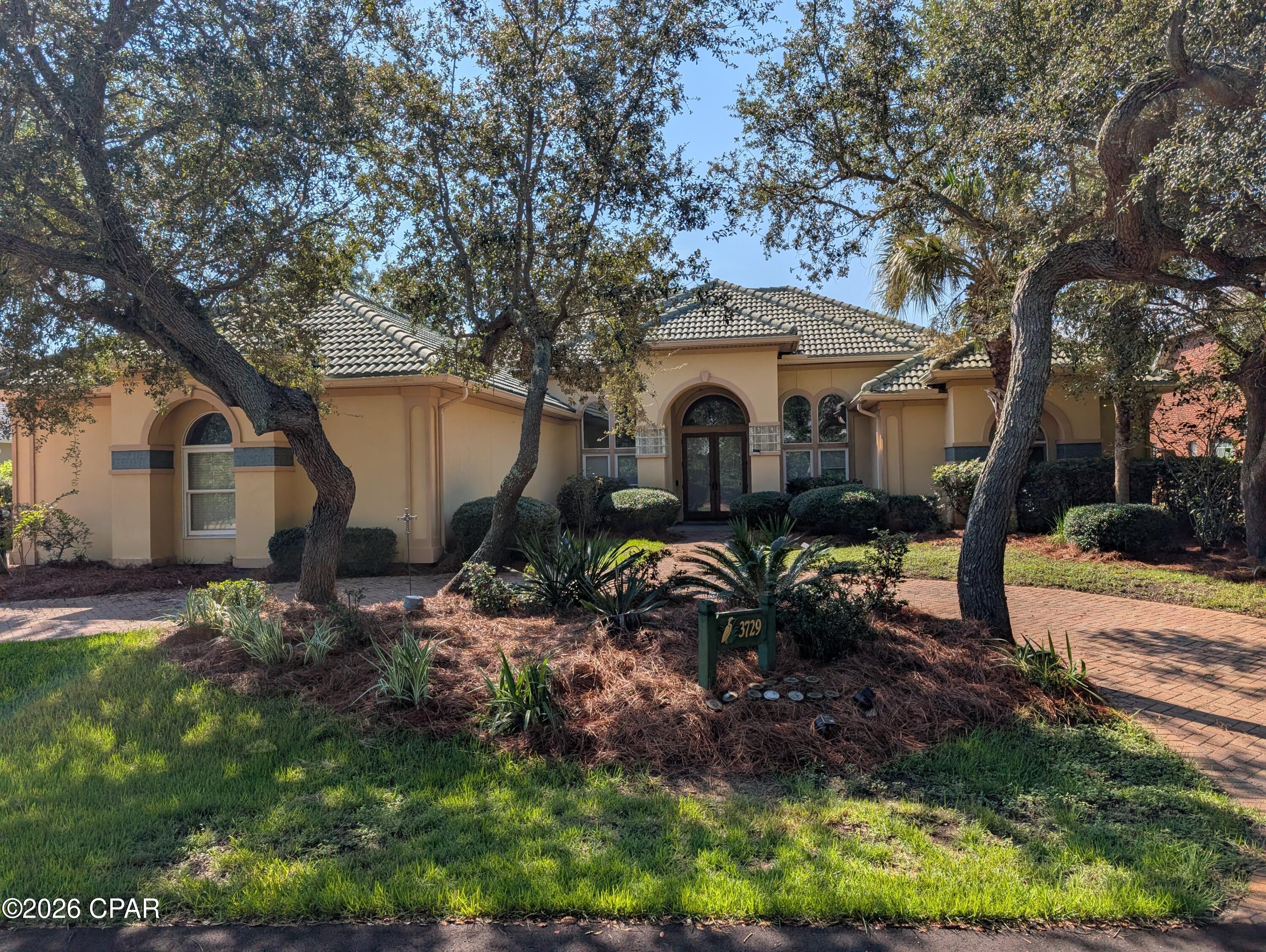 main property photo 0