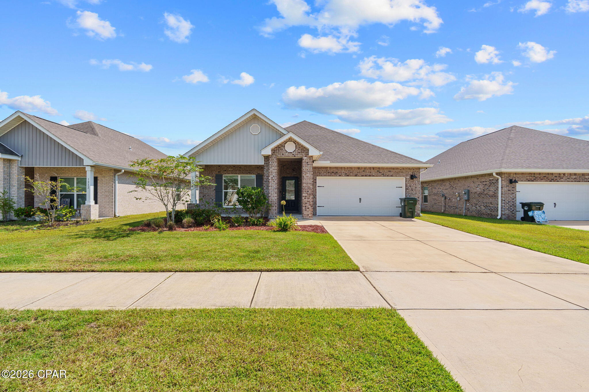 main property photo 0