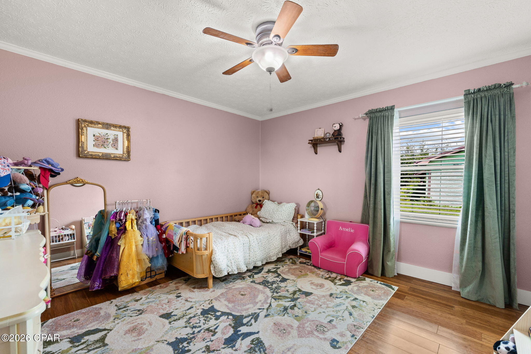 main property photo 25