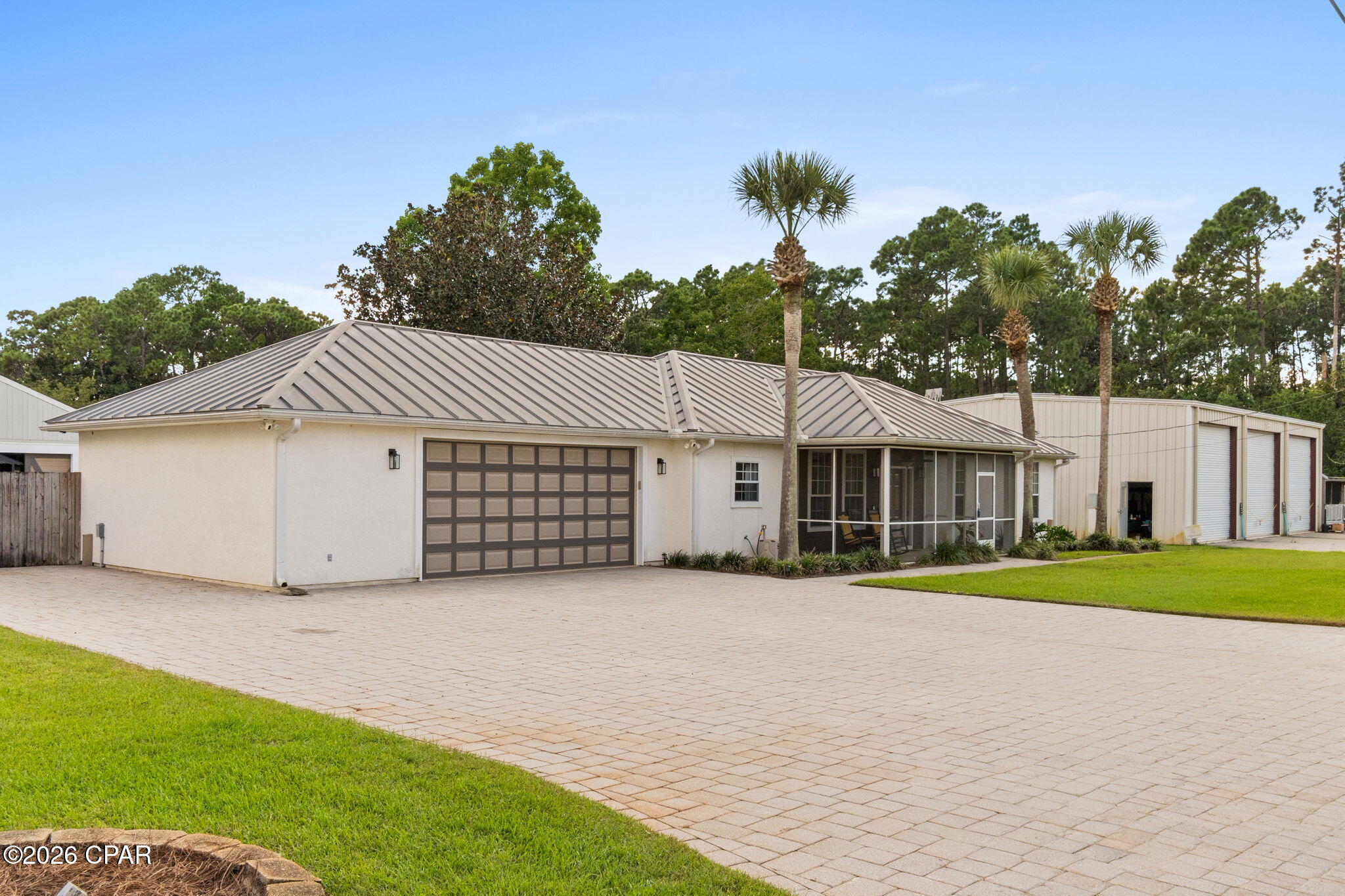 main property photo 0