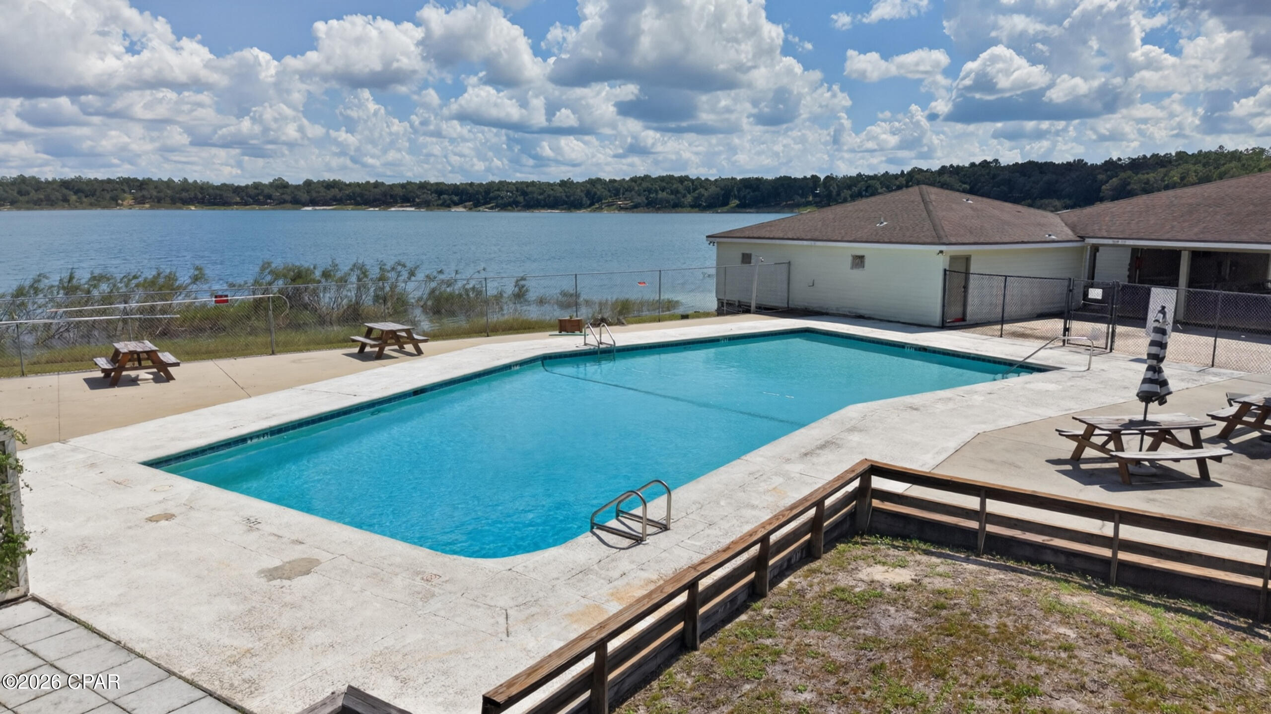 main property photo 76