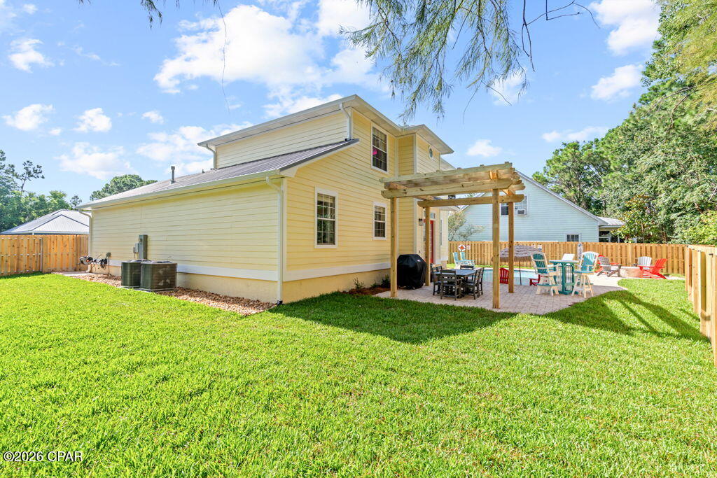 main property photo 12