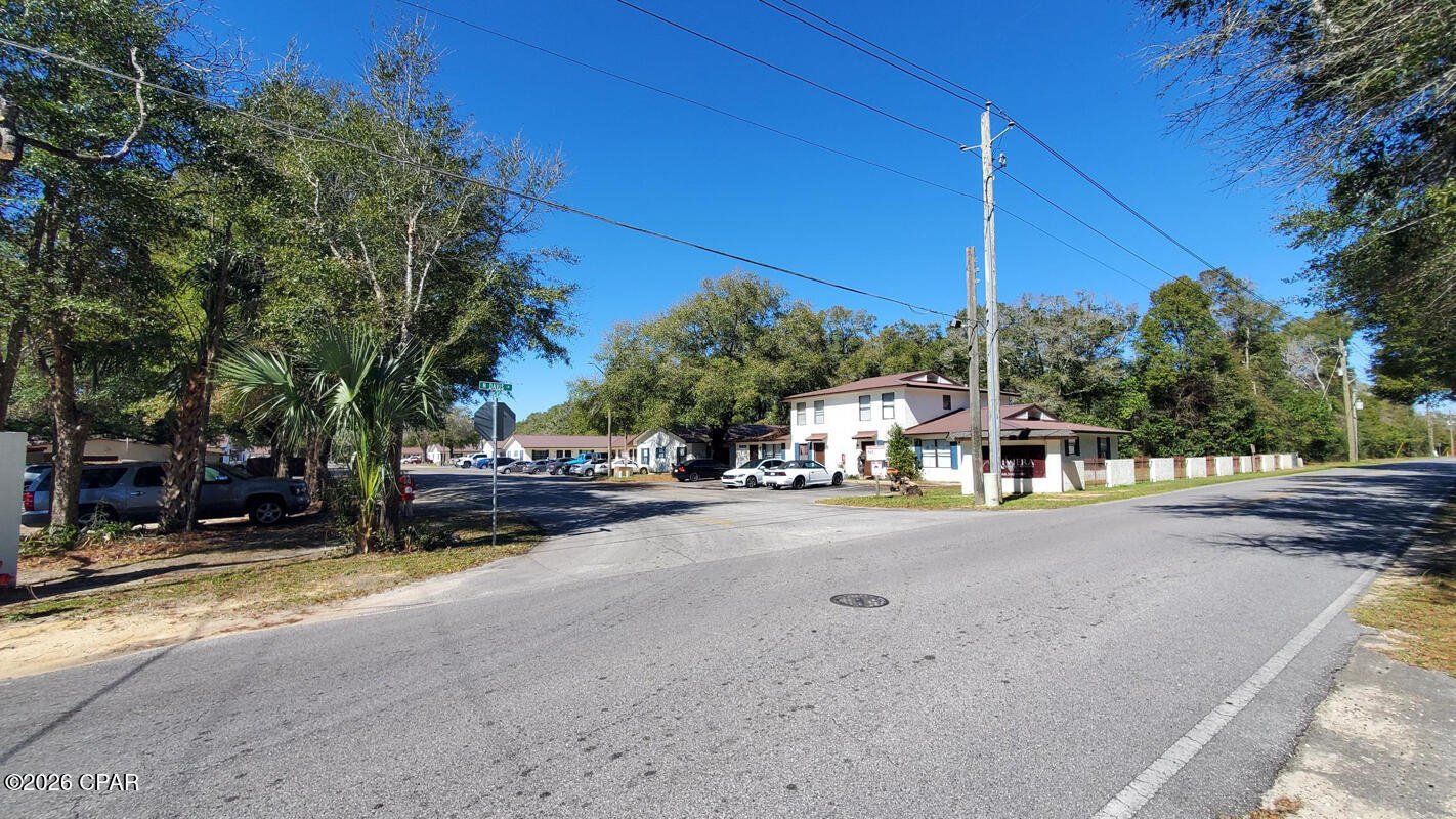 main property photo 12