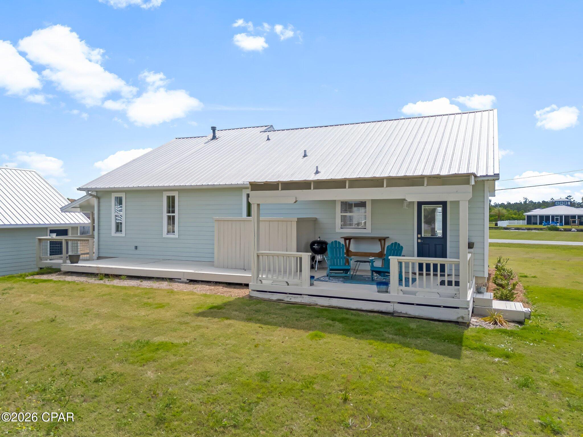 main property photo 37