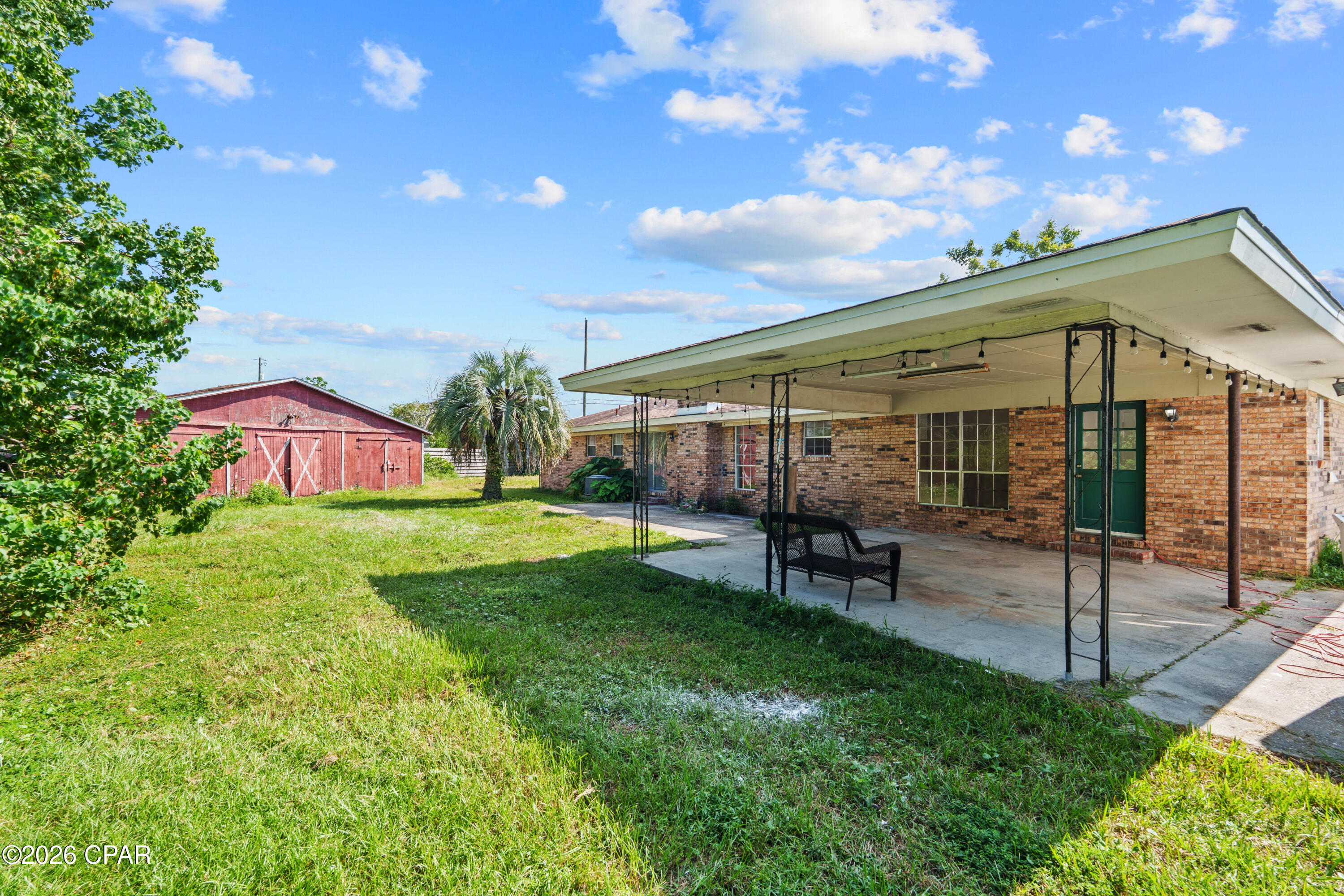 main property photo 30