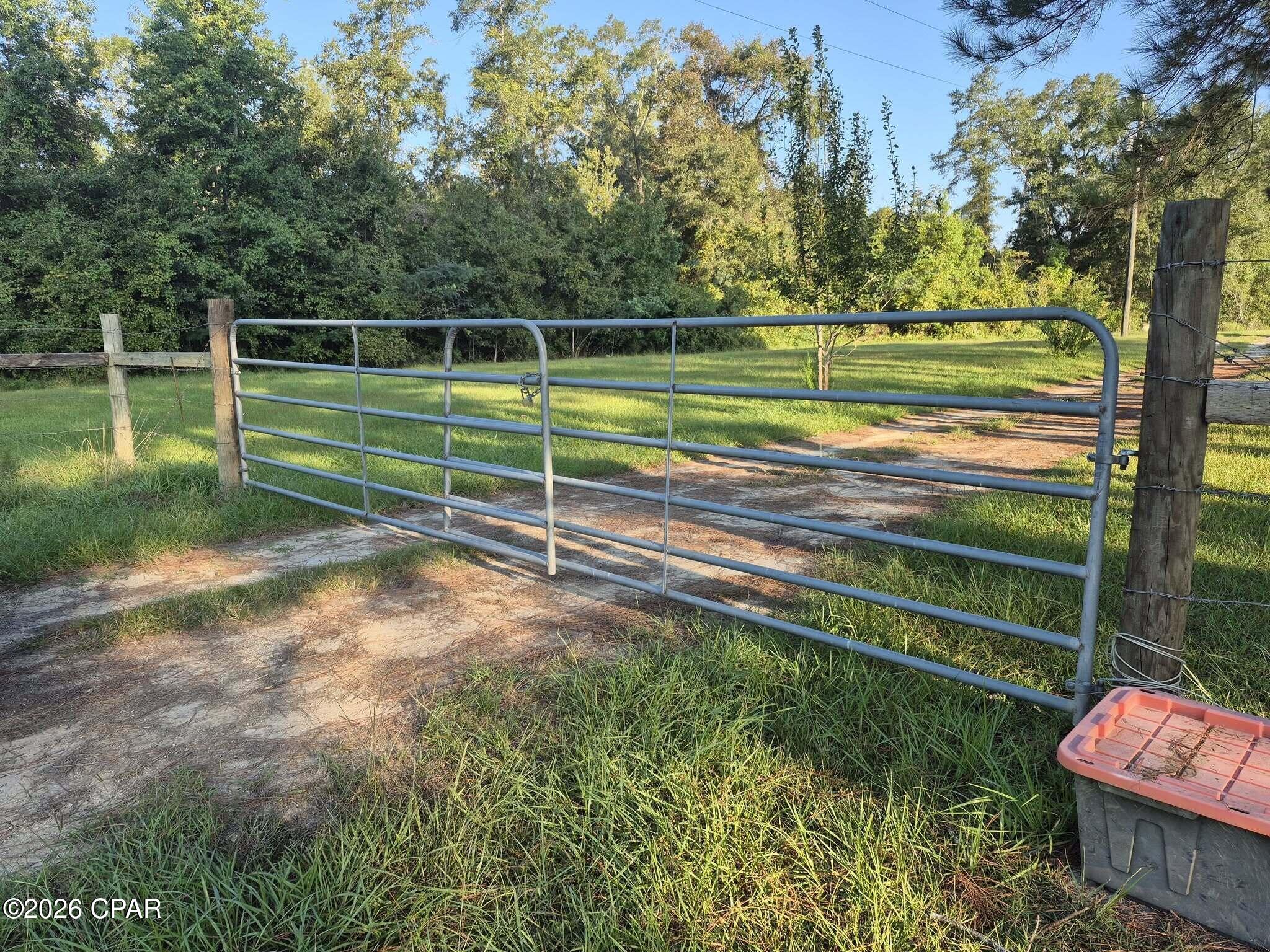 main property photo 20