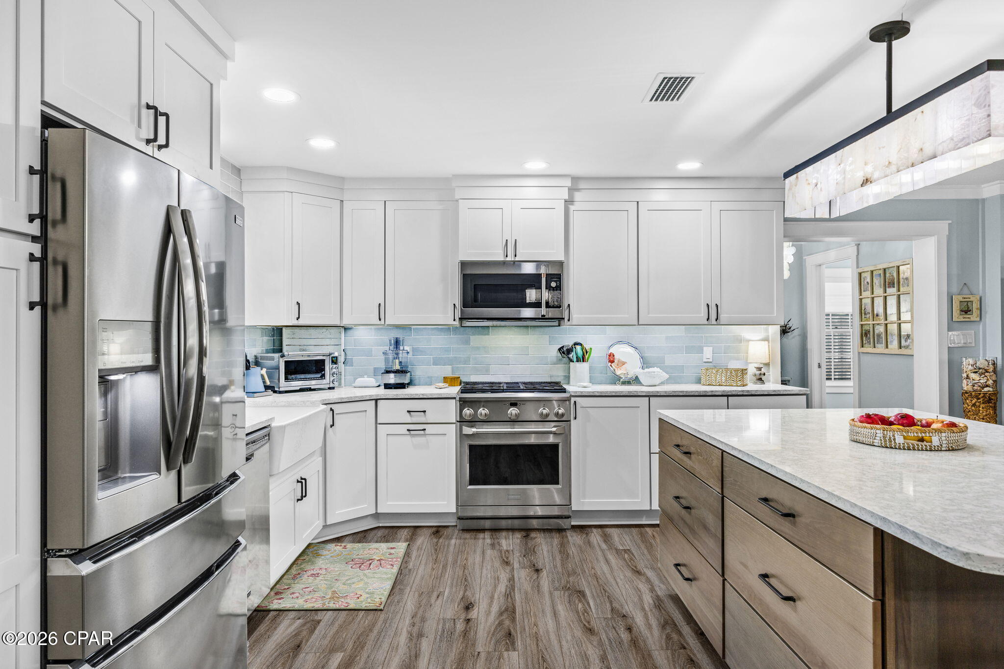 main property photo 0