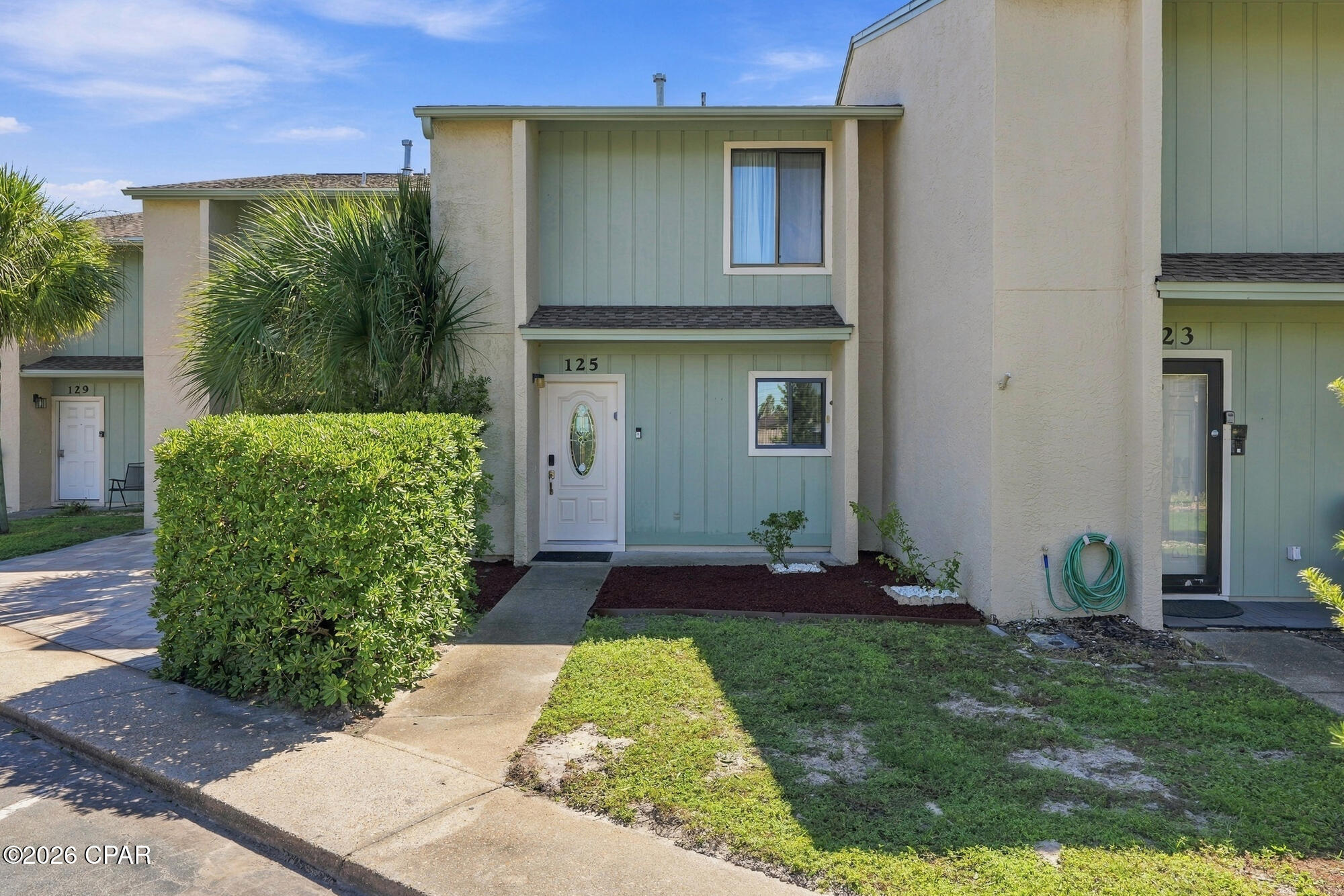 main property photo 0