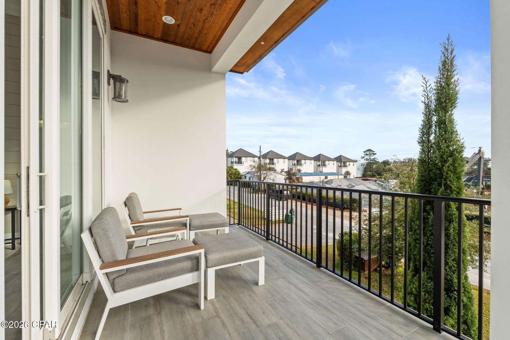 main property photo 83