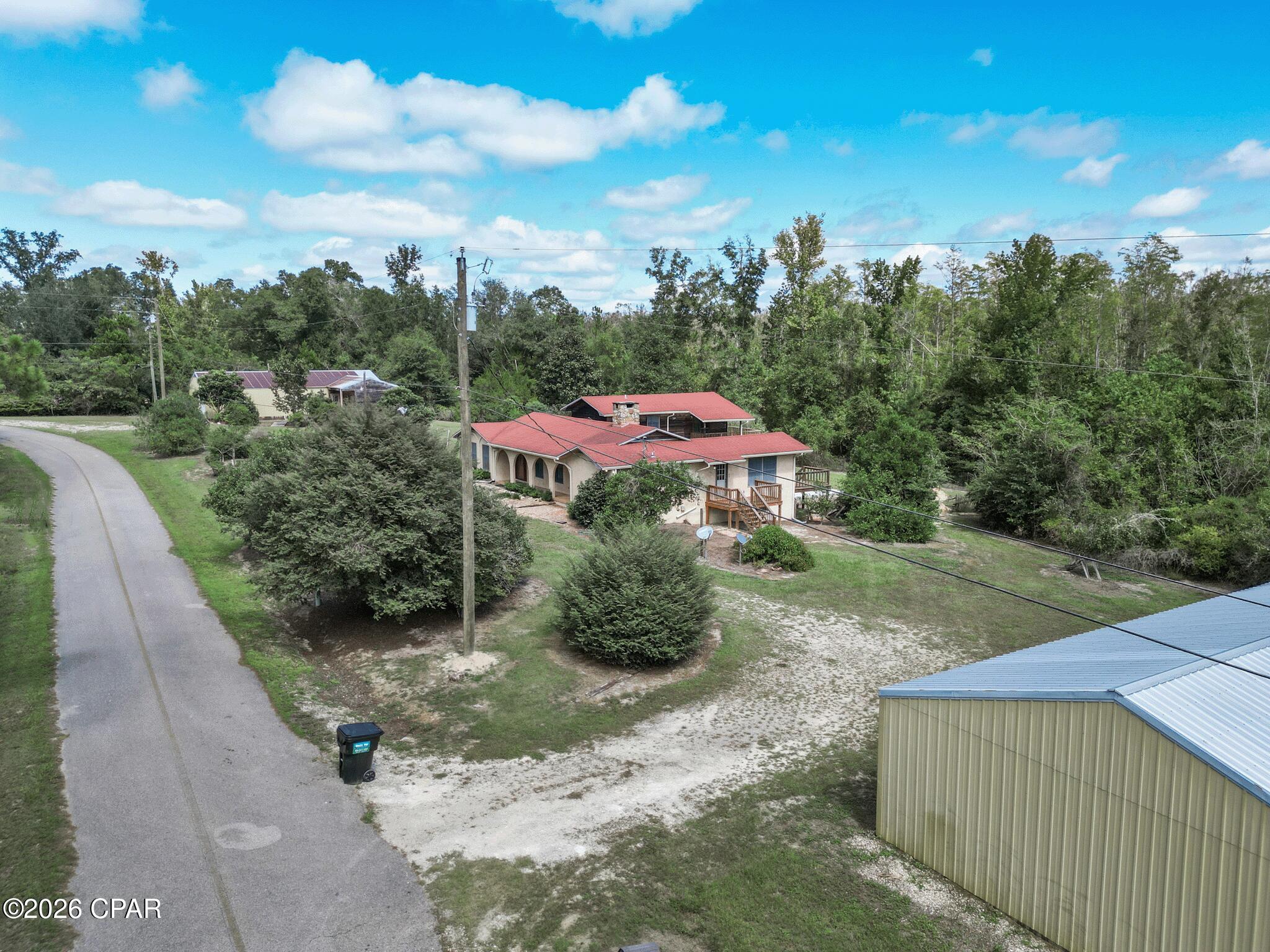 main property photo 28