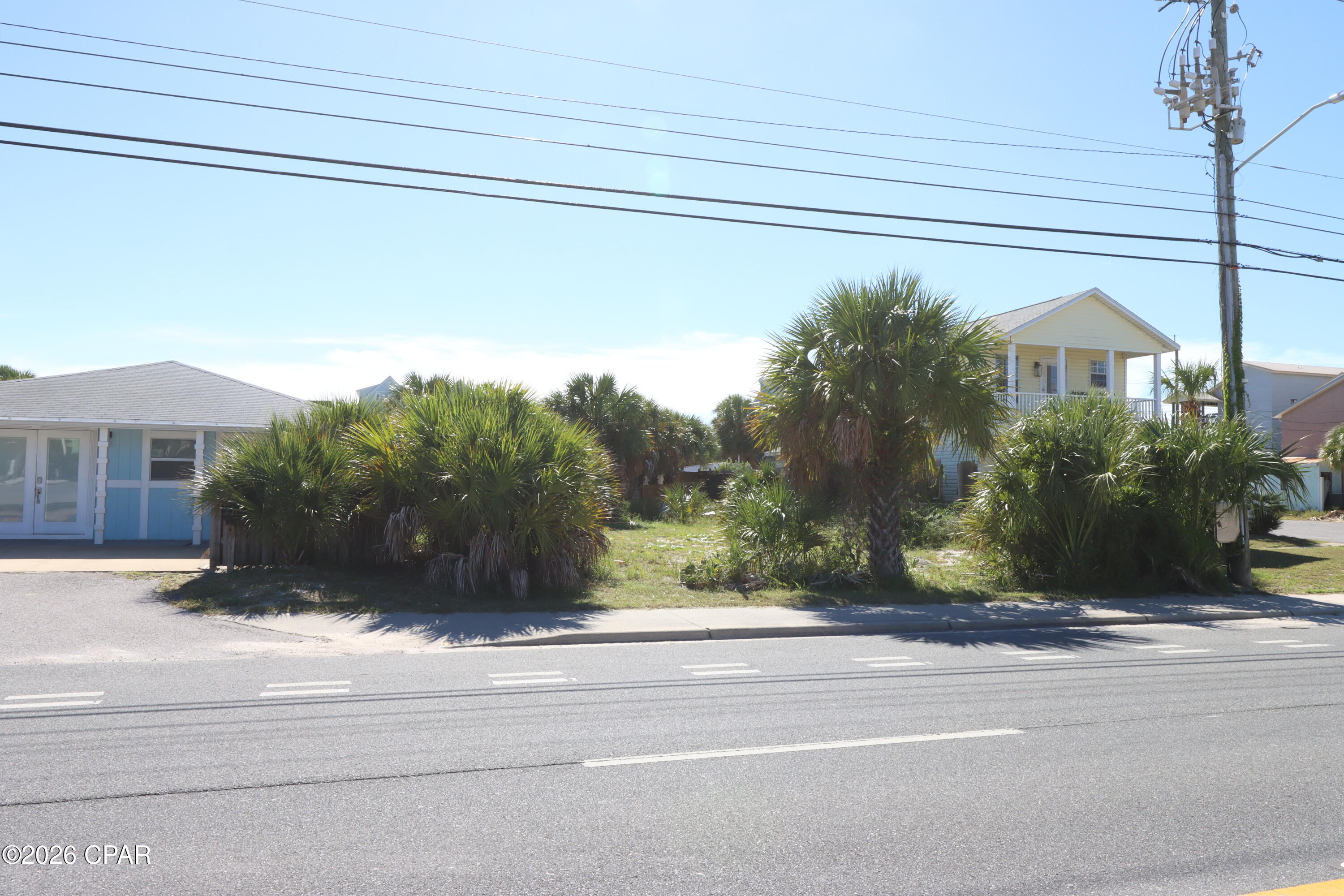 main property photo 17