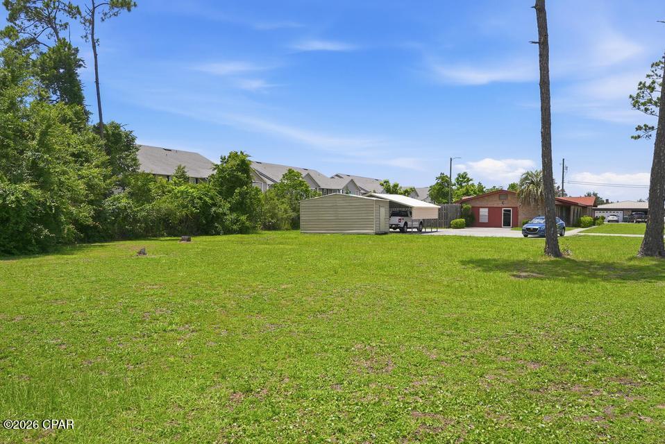 main property photo 13