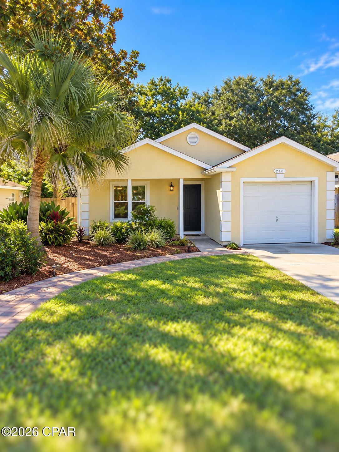 main property photo 0