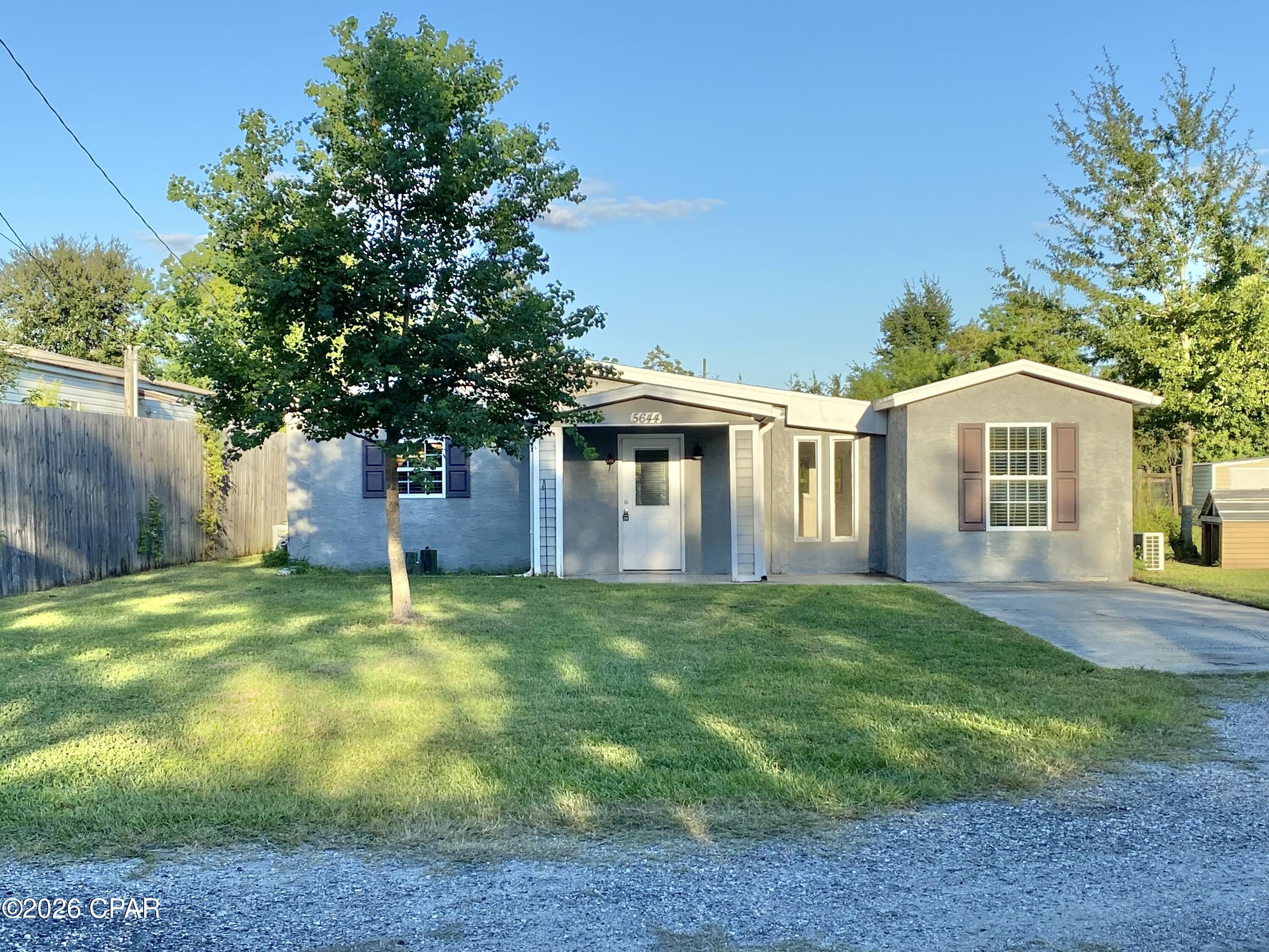 main property photo 0