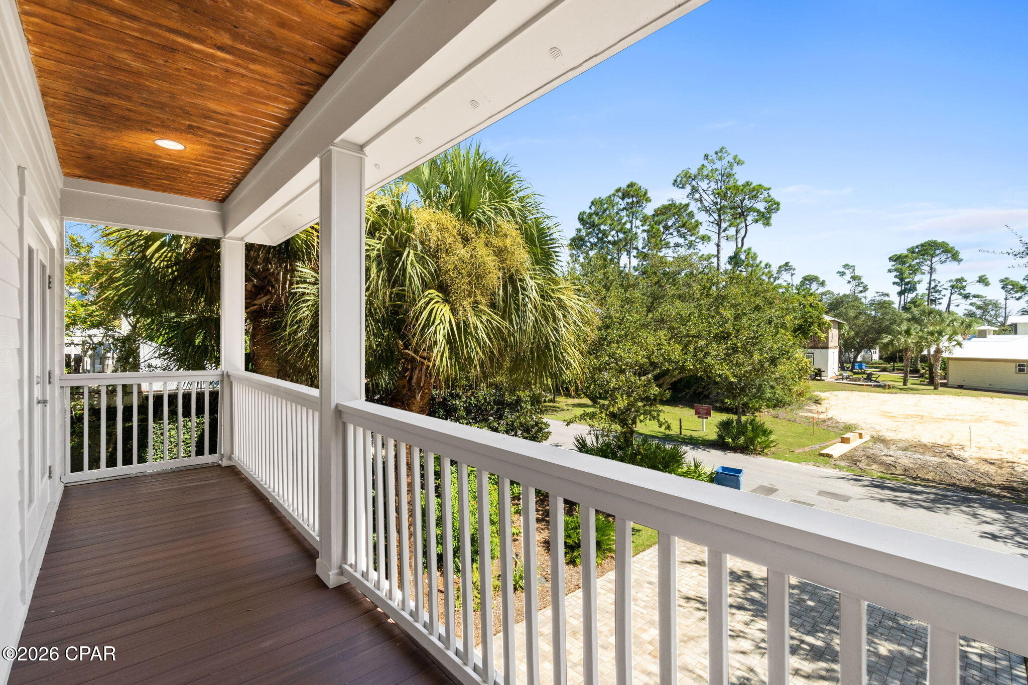main property photo 50