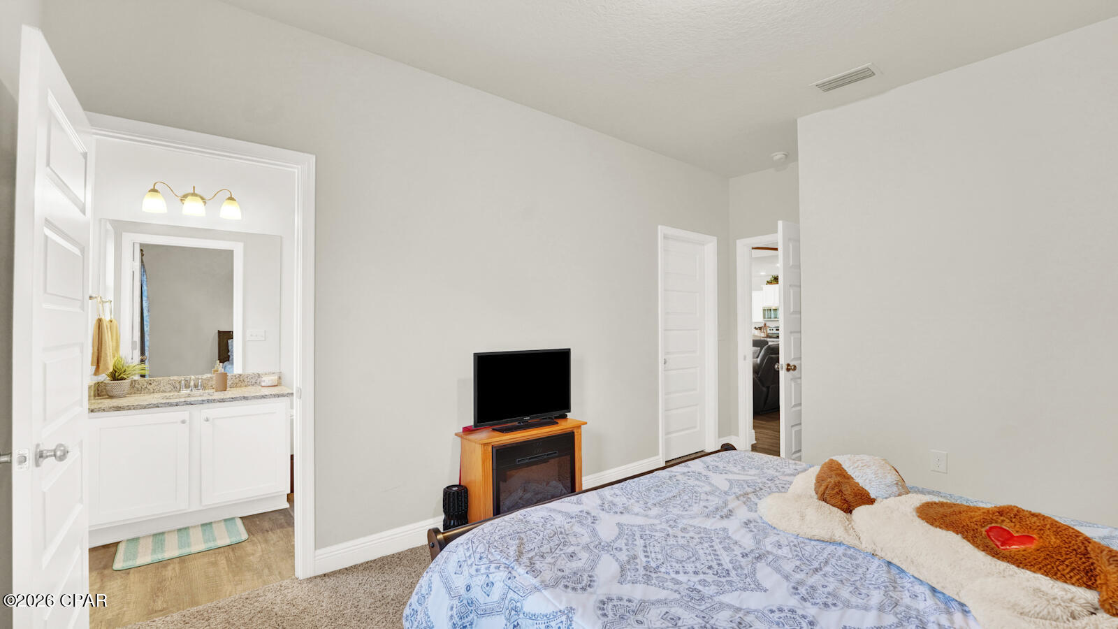 main property photo 59