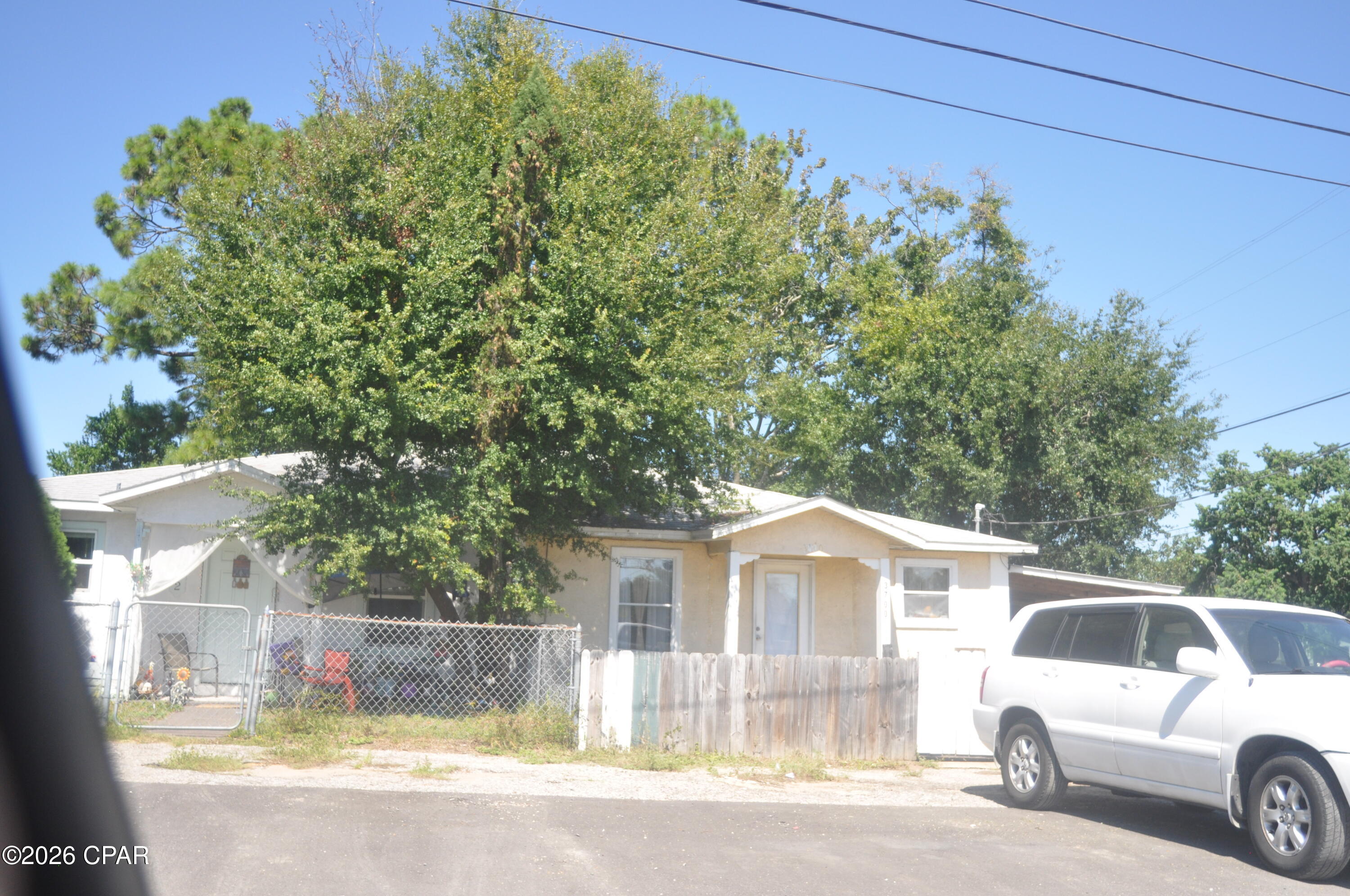 main property photo 0