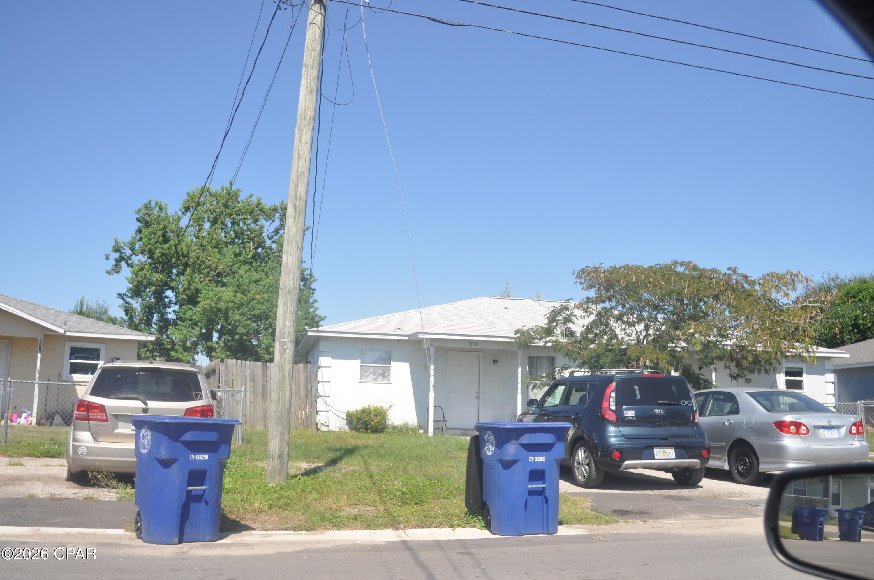main property photo 0