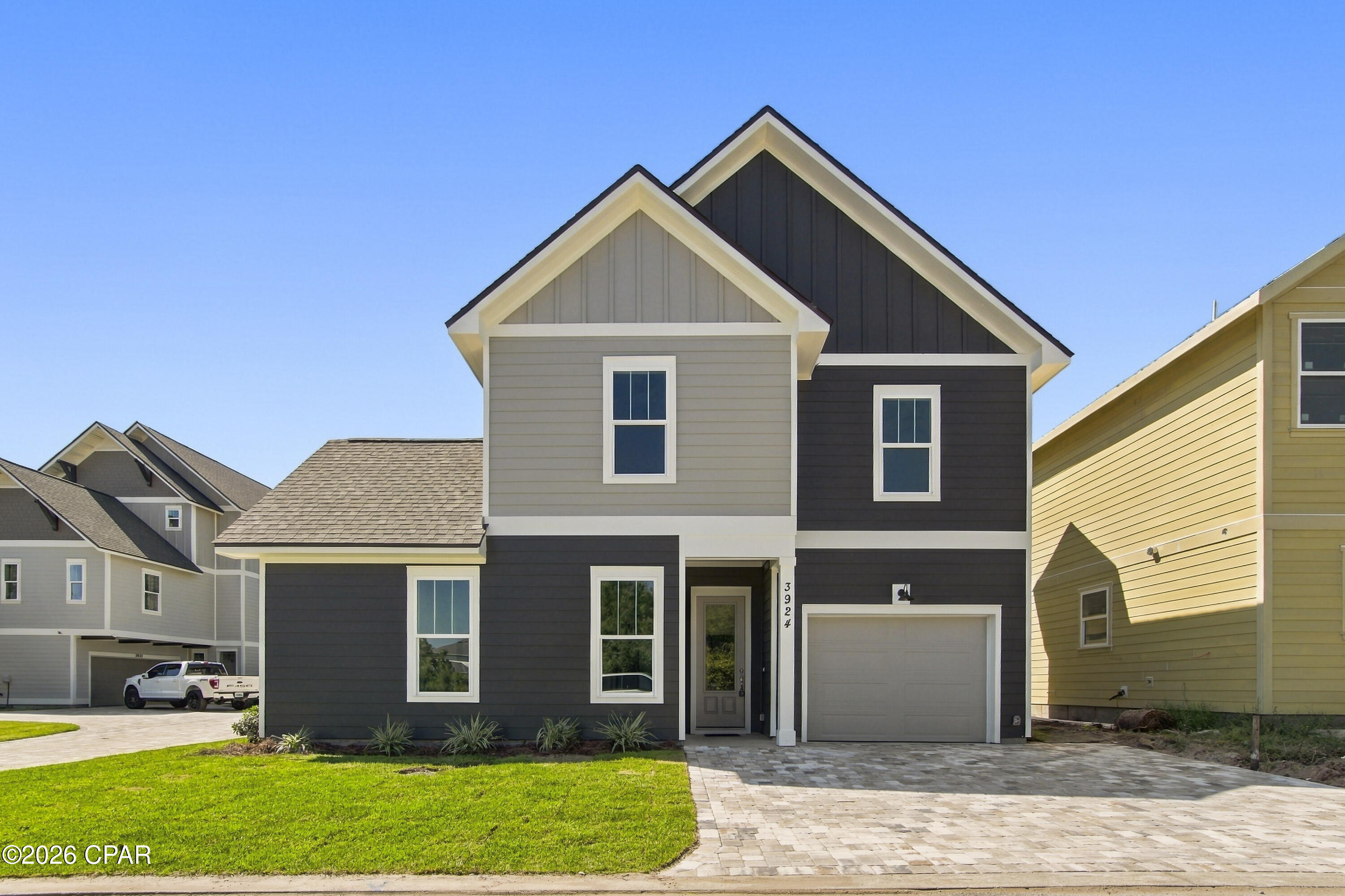 main property photo 0