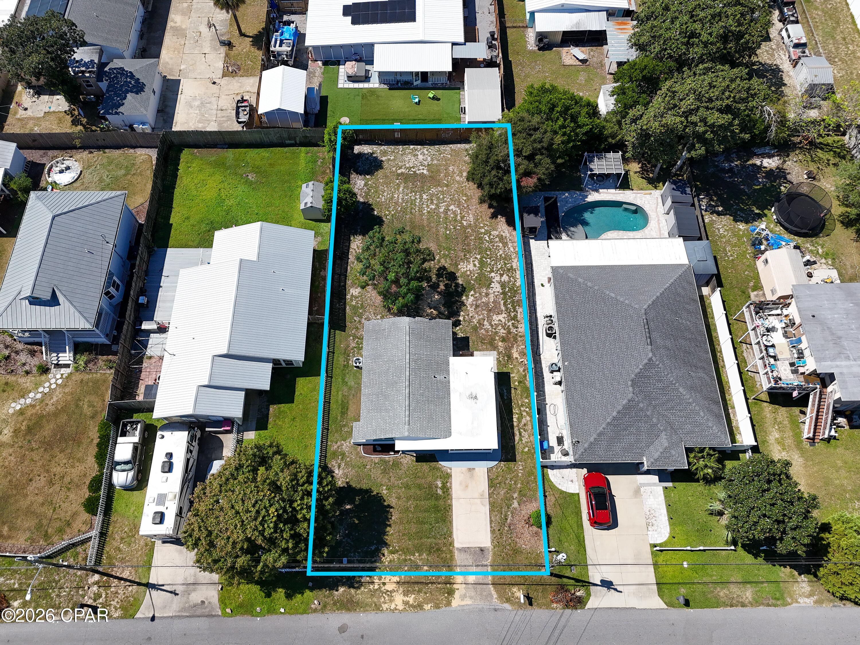 main property photo 19