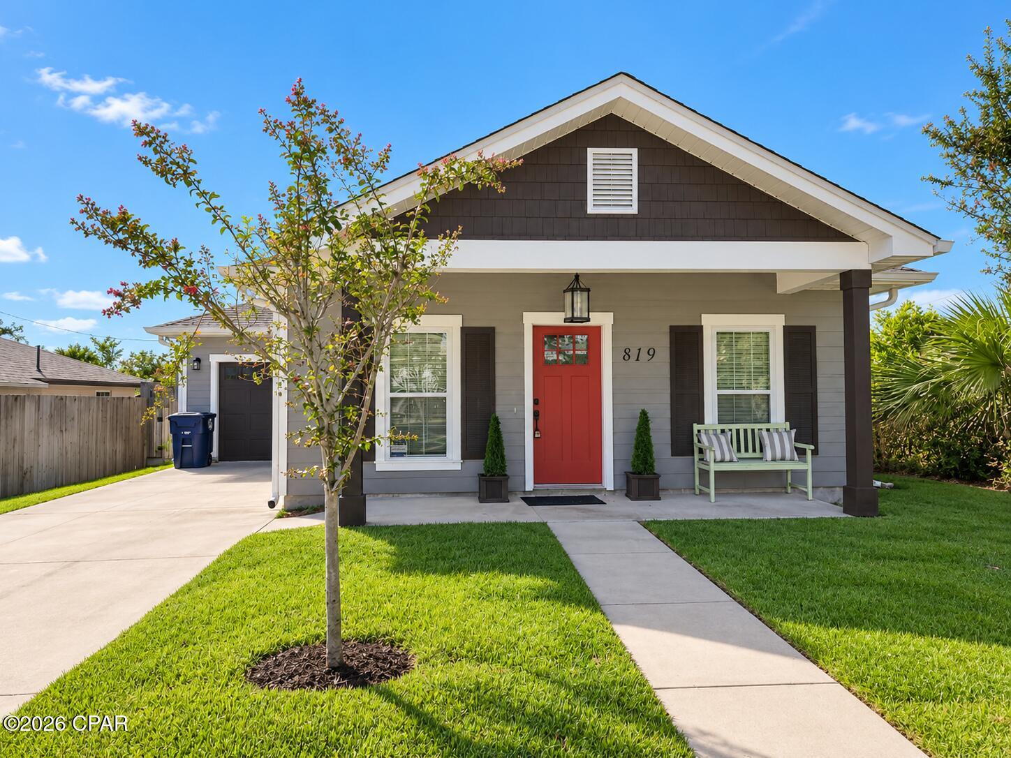 main property photo 0